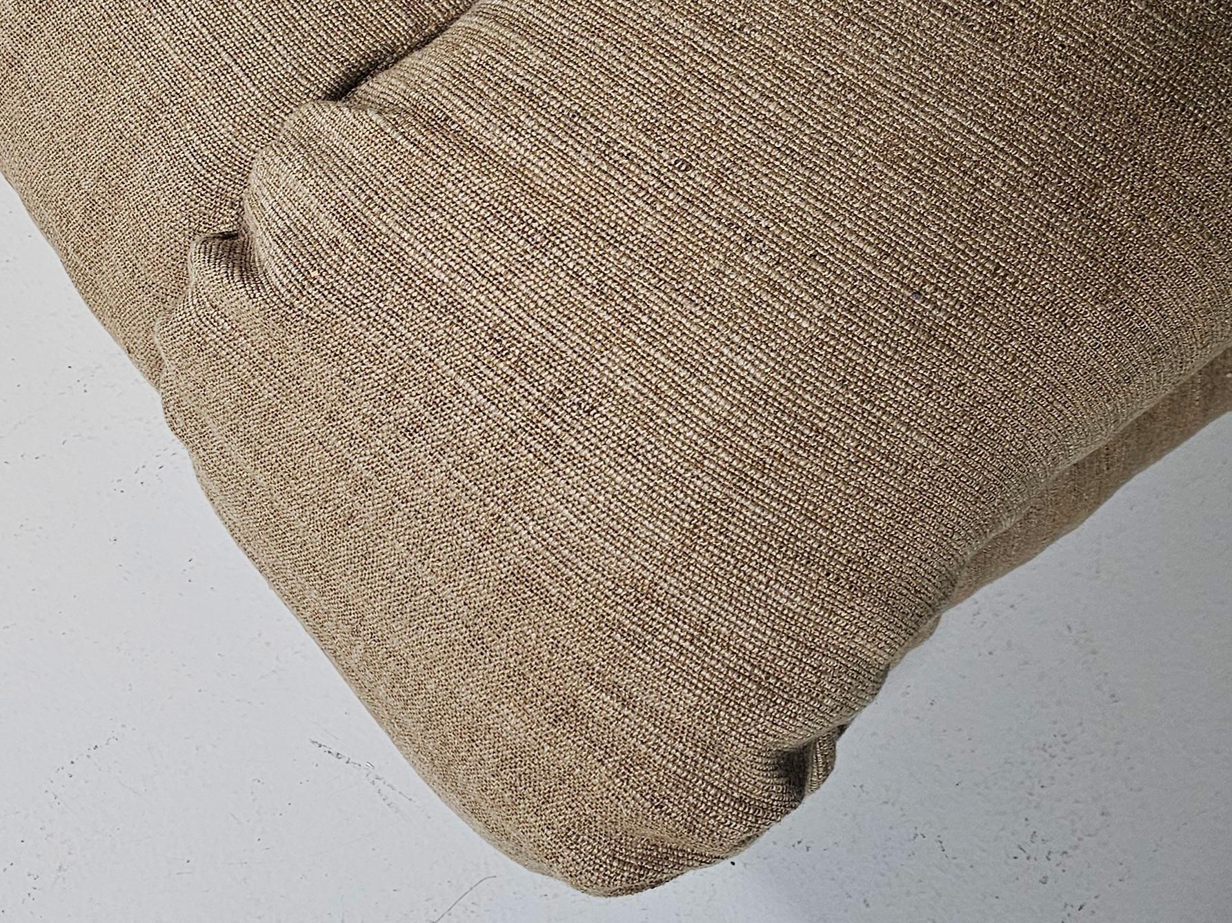 Sofabed Anfibio d'Alessandro Becchi pour Giovanetti en tissu de lin beige, 1970 en vente 3