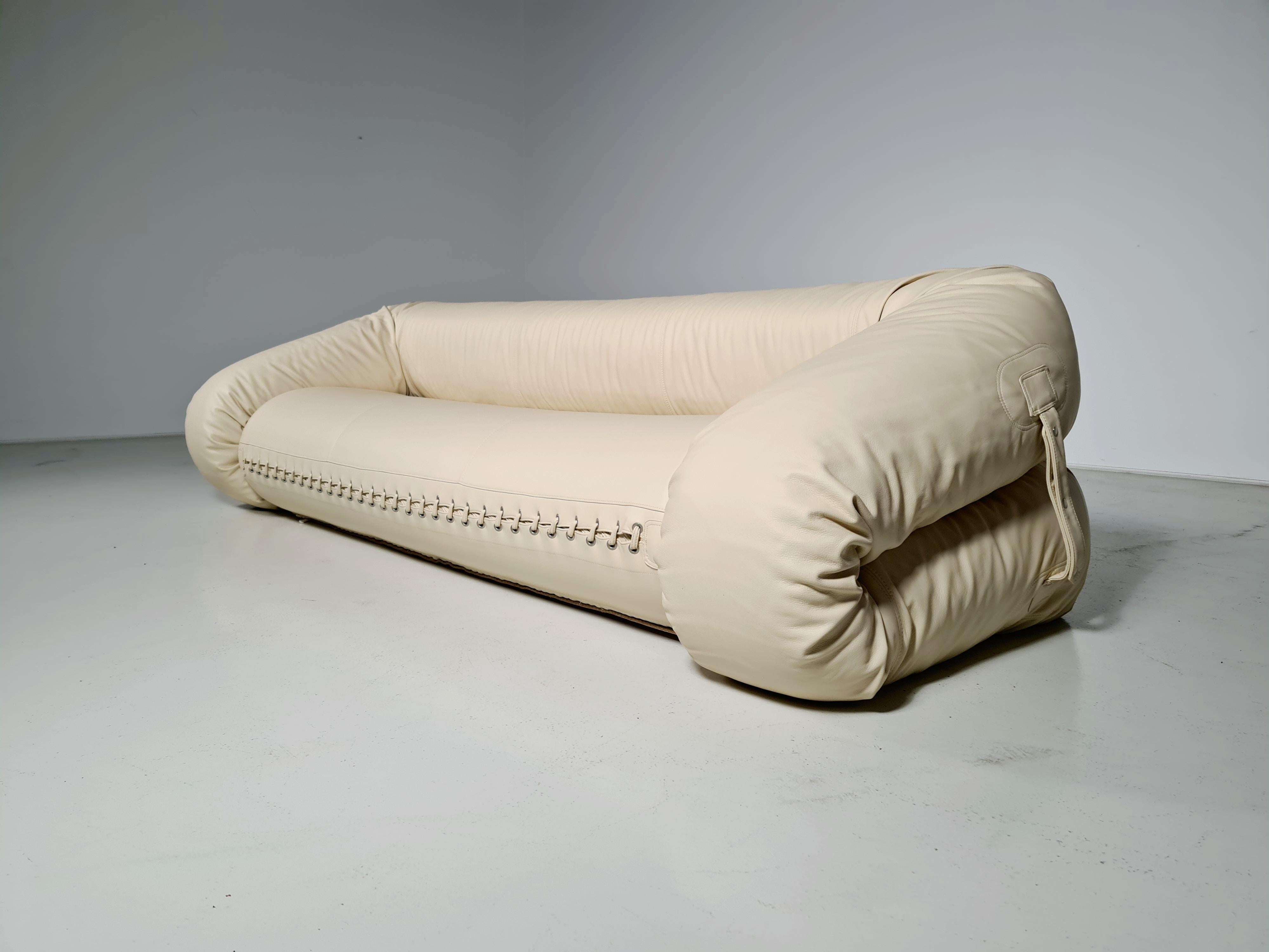 anfibio sofa bed by alessandro becchi