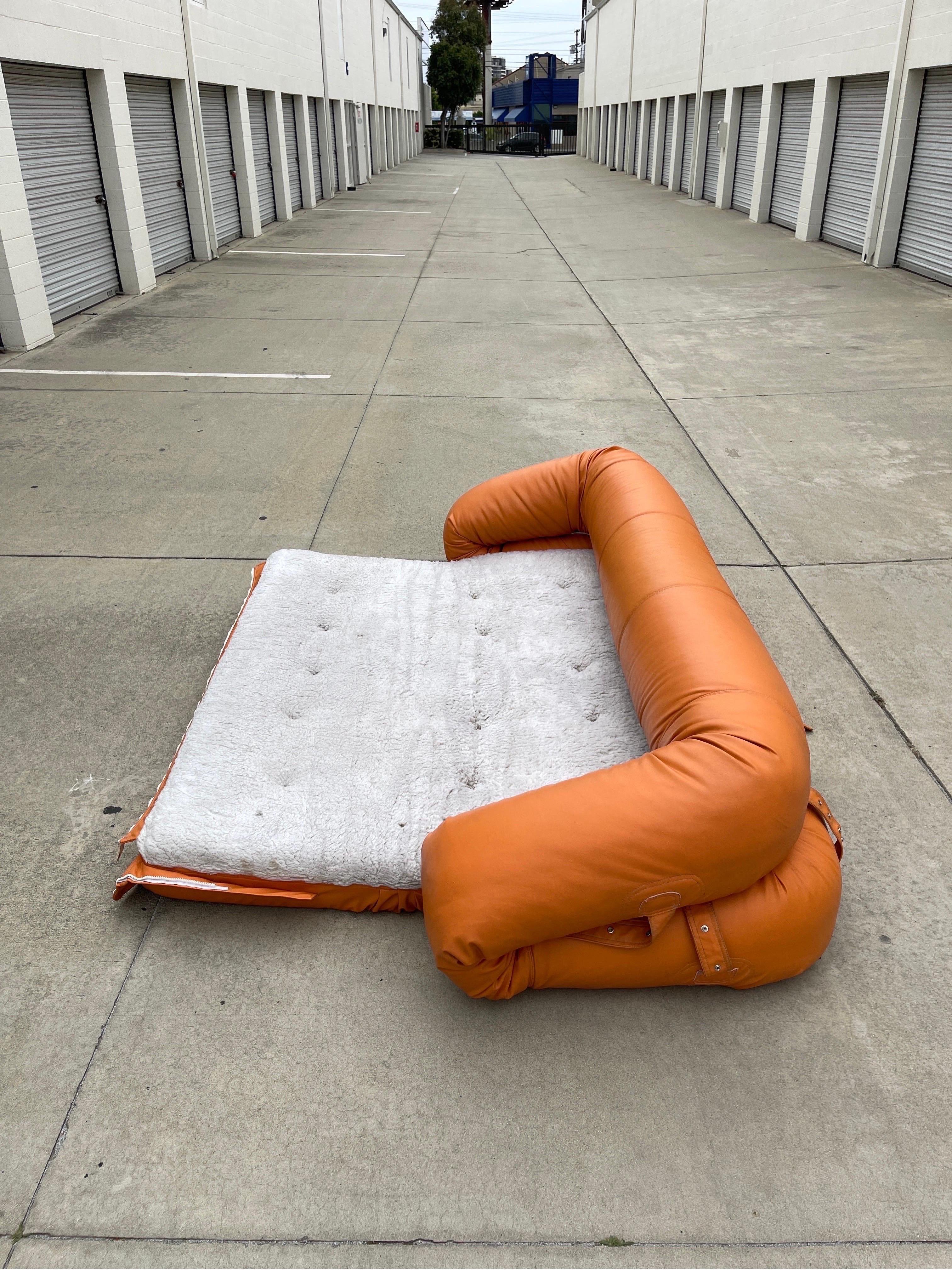 Mid-Century Modern Anfibio Three Seat Sofa Bed by Alessandro Becchi for Giovannetti, 1972