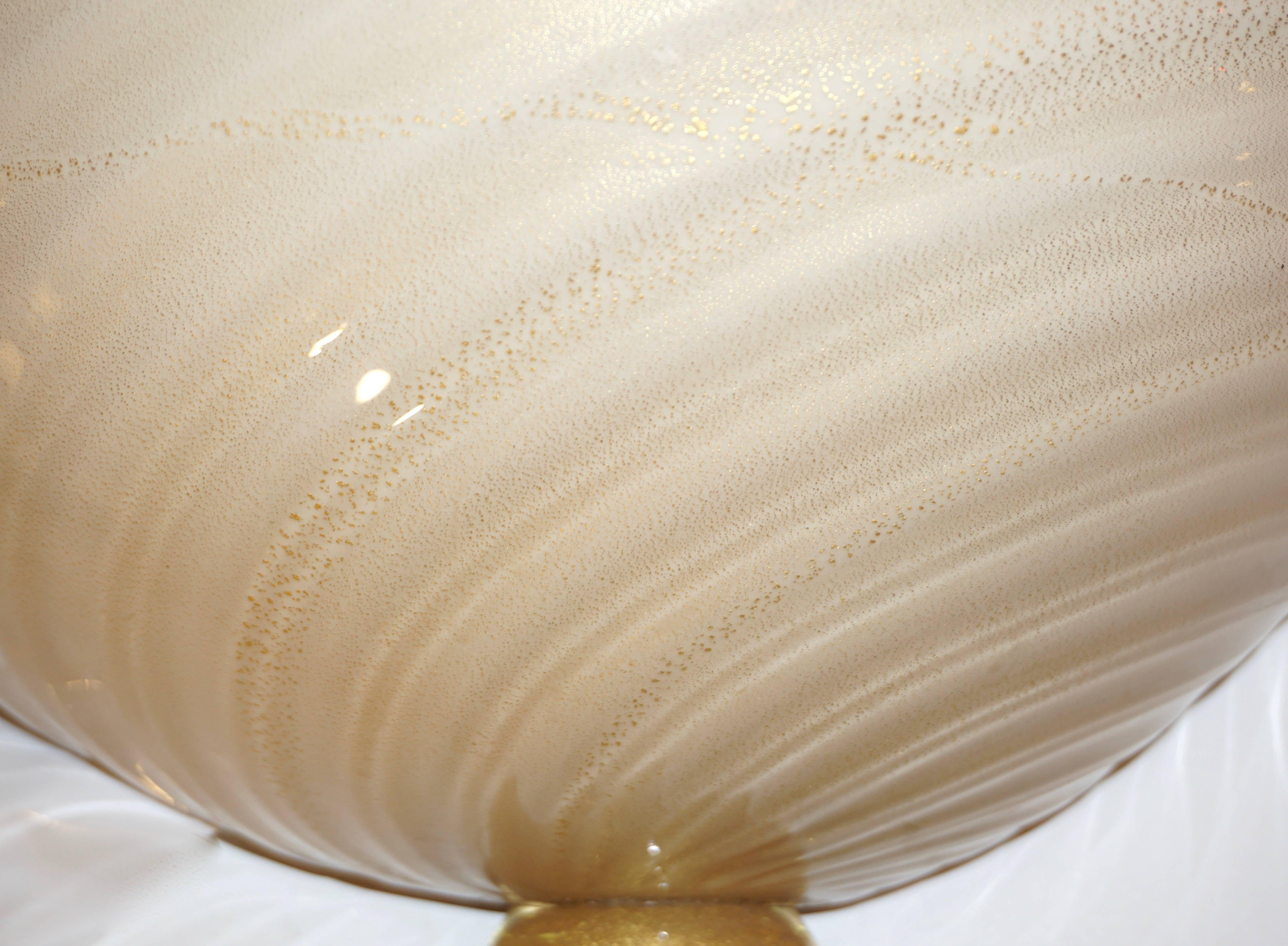 Anfora 1970s Italian Art Deco Design Pair of Ivory Gold Murano Glass Wall Lights 1