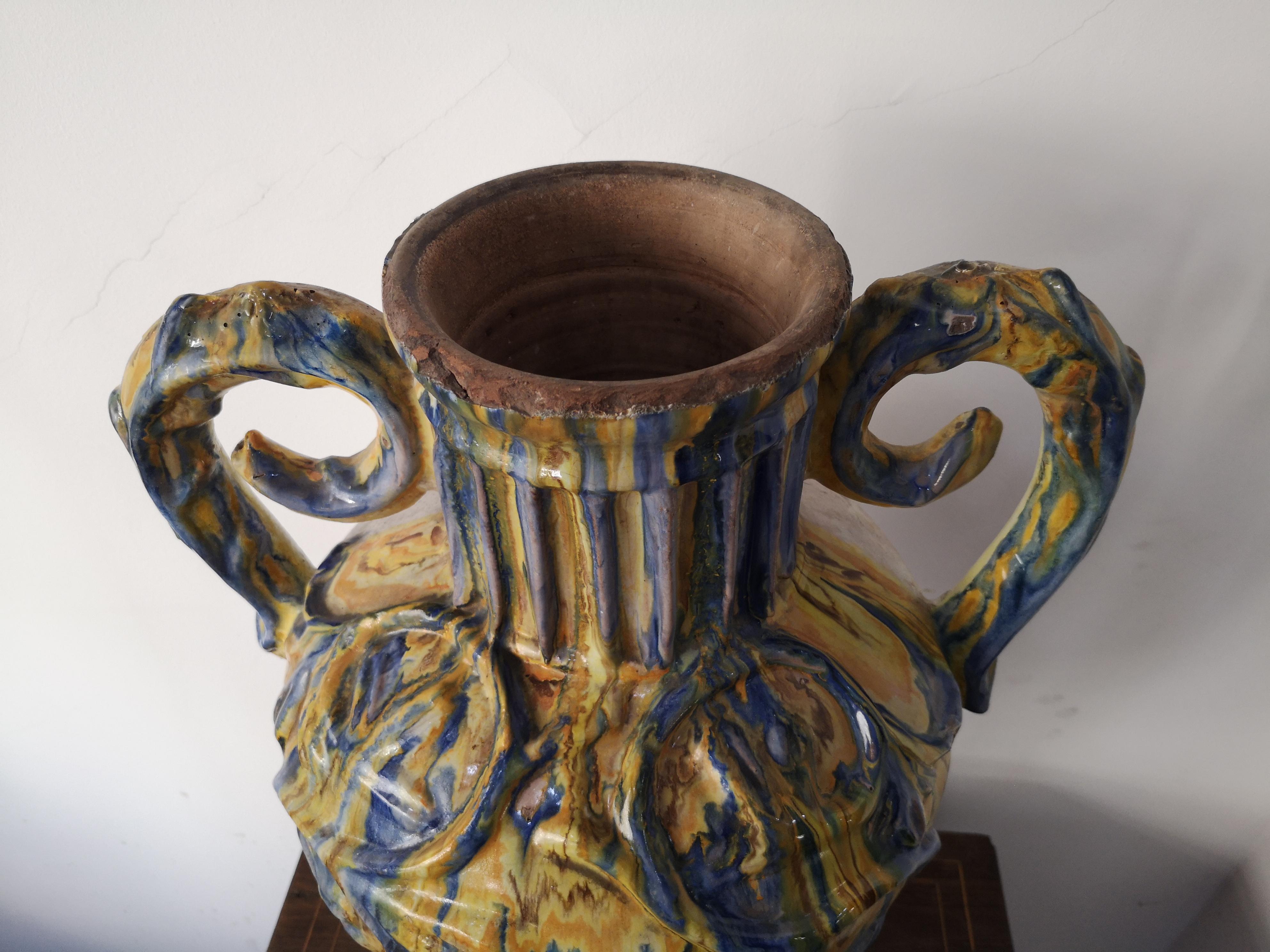 Caltagirone ceramic amphora, mid-19th century For Sale 8