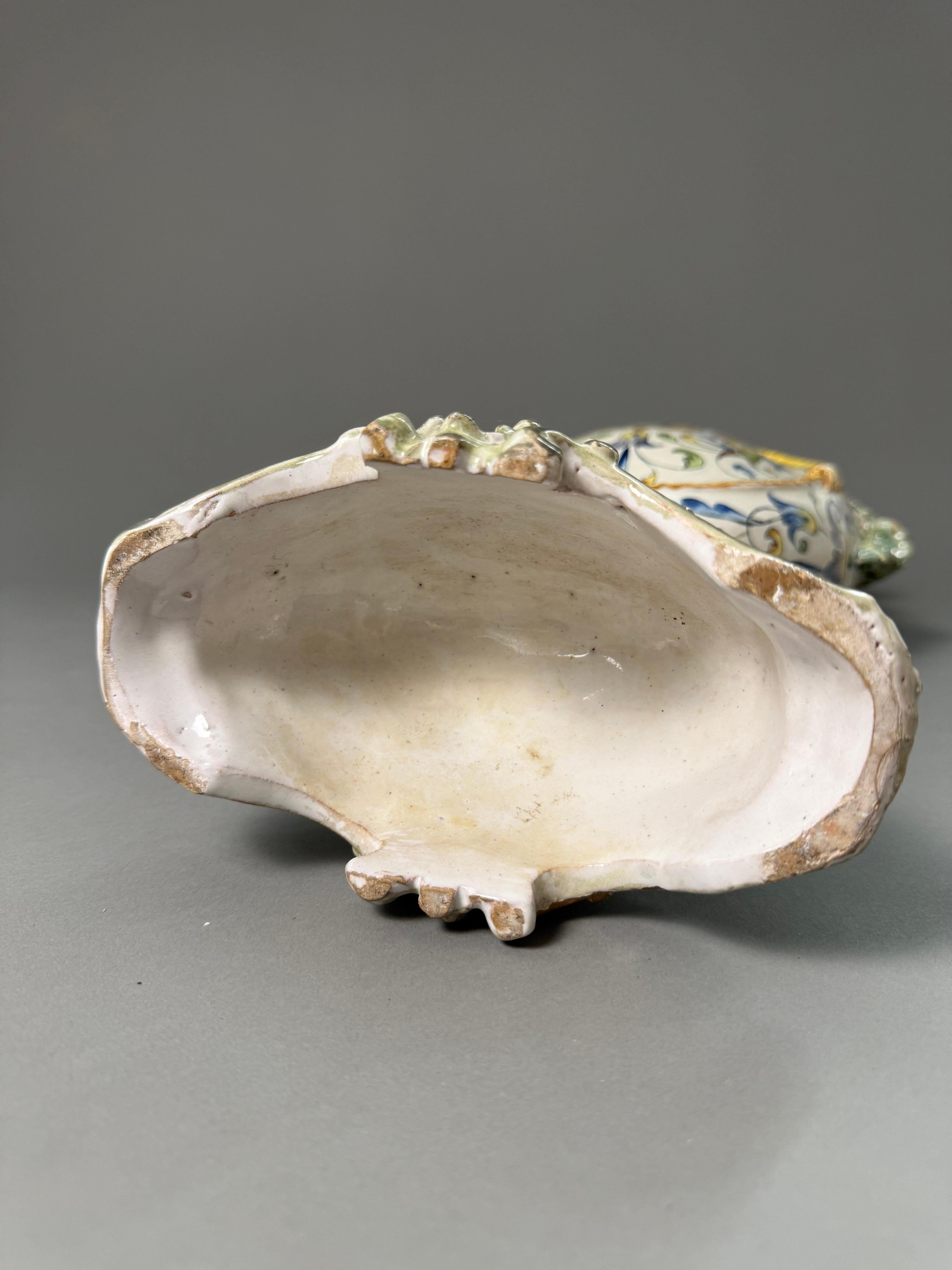 Anfora in ceramica maiolicata - seconda metà del XIX secolo in vendita 9