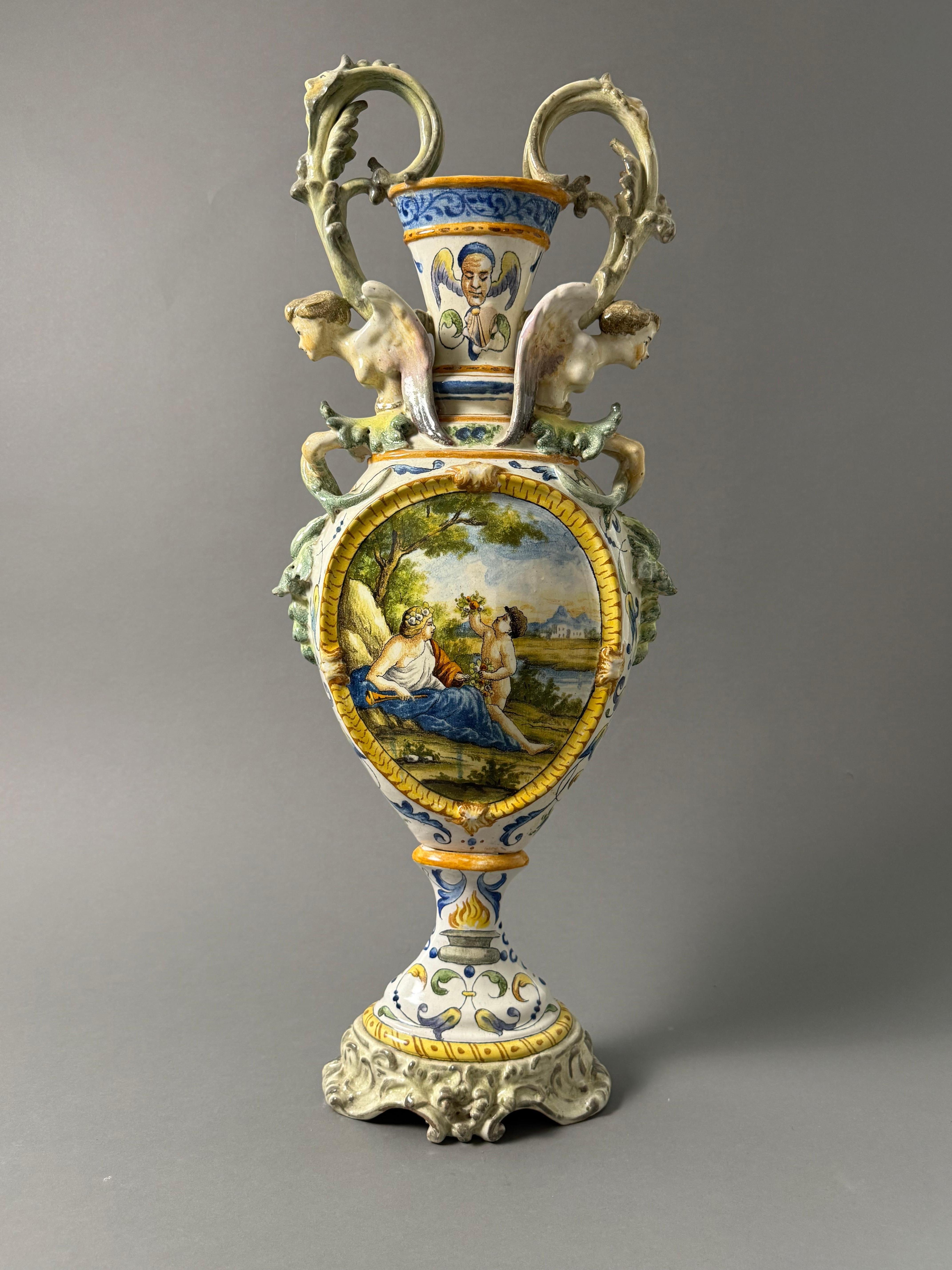 Italian Anfora in ceramica maiolicata - seconda metà del XIX secolo in vendita