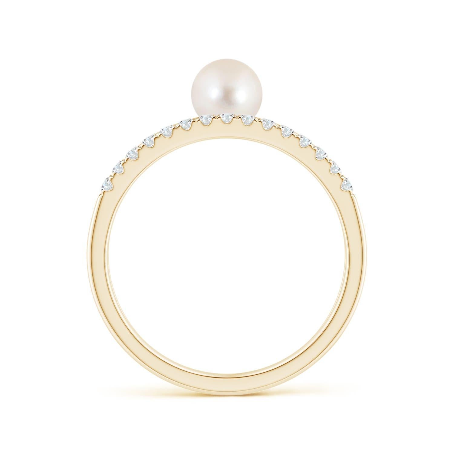 <p>À propos d'Angara :<br />Chez Angara, chaque bijou est une expression artisanale de l'amour et de l'individualité. Nous concevons avec intention, en utilisant des pierres précieuses de couleur vive et des diamants d'origine éthique pour créer des