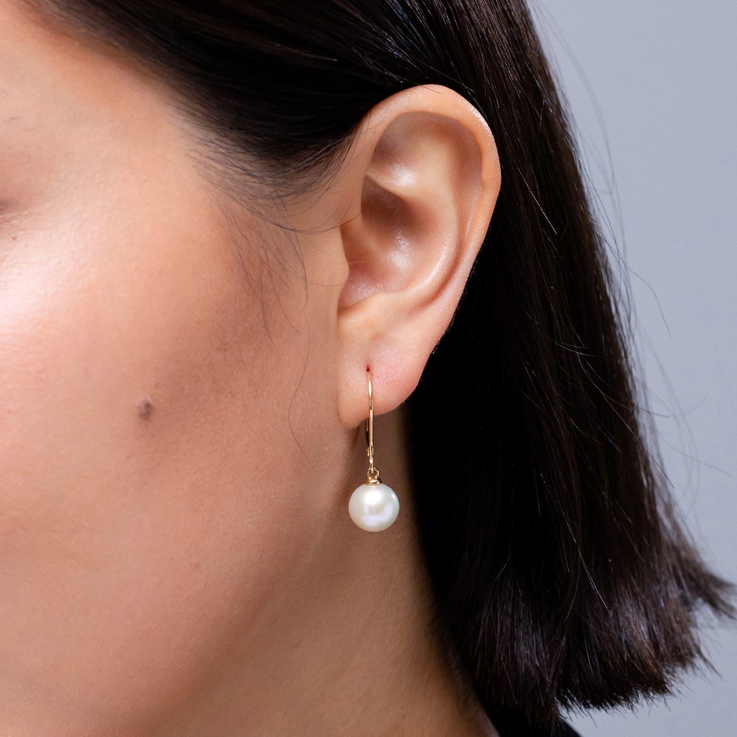 Moderne Boucles d'oreilles en or massif 14 carats avec perles de culture d'eau douce Angara en vente