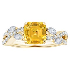 Angara Gia Bague en or jaune avec diamants et saphir jaune taille émeraude certifié