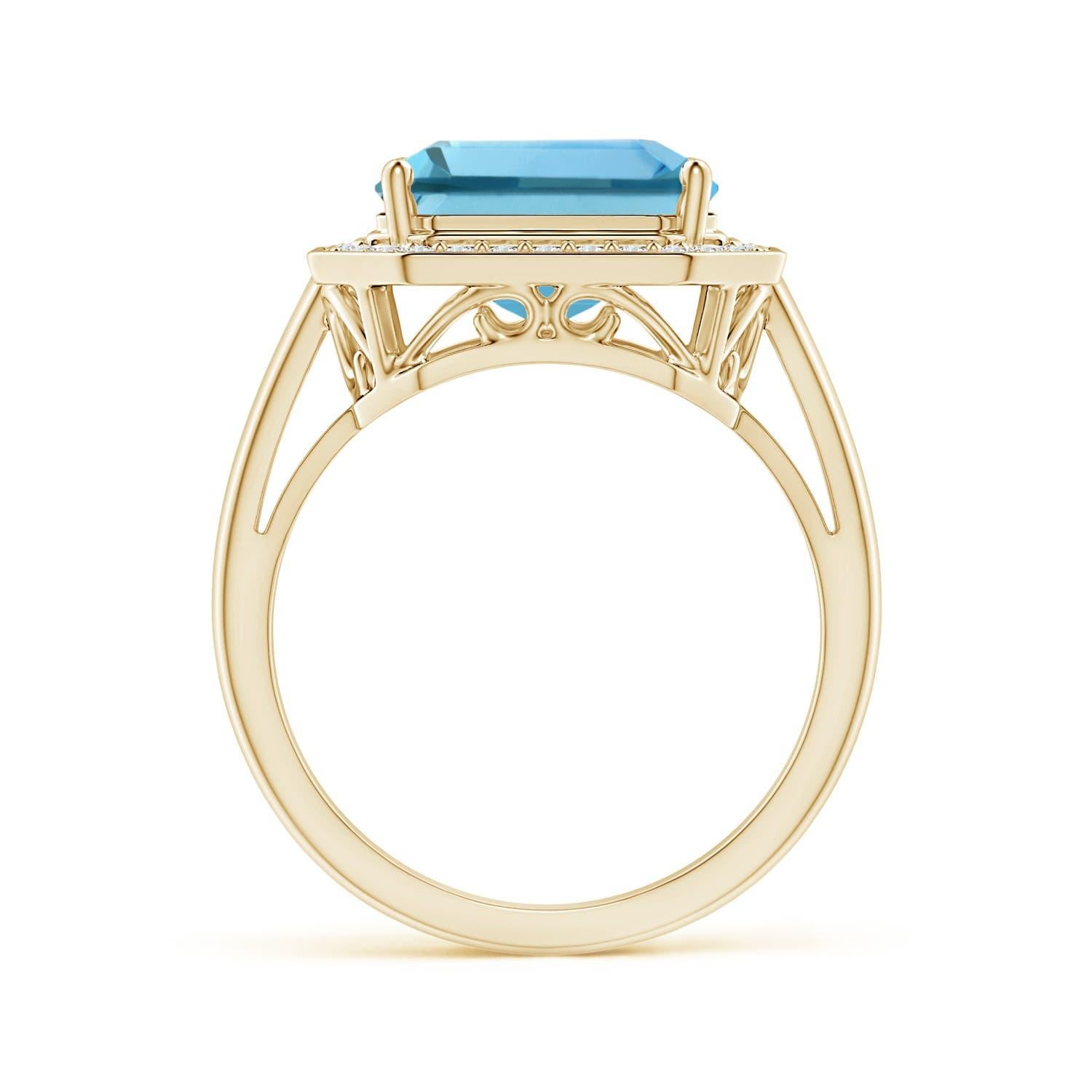 For Sale:  GIA Certified Natural Aquamarine Ring in Yellow Gold with Diamonds 2