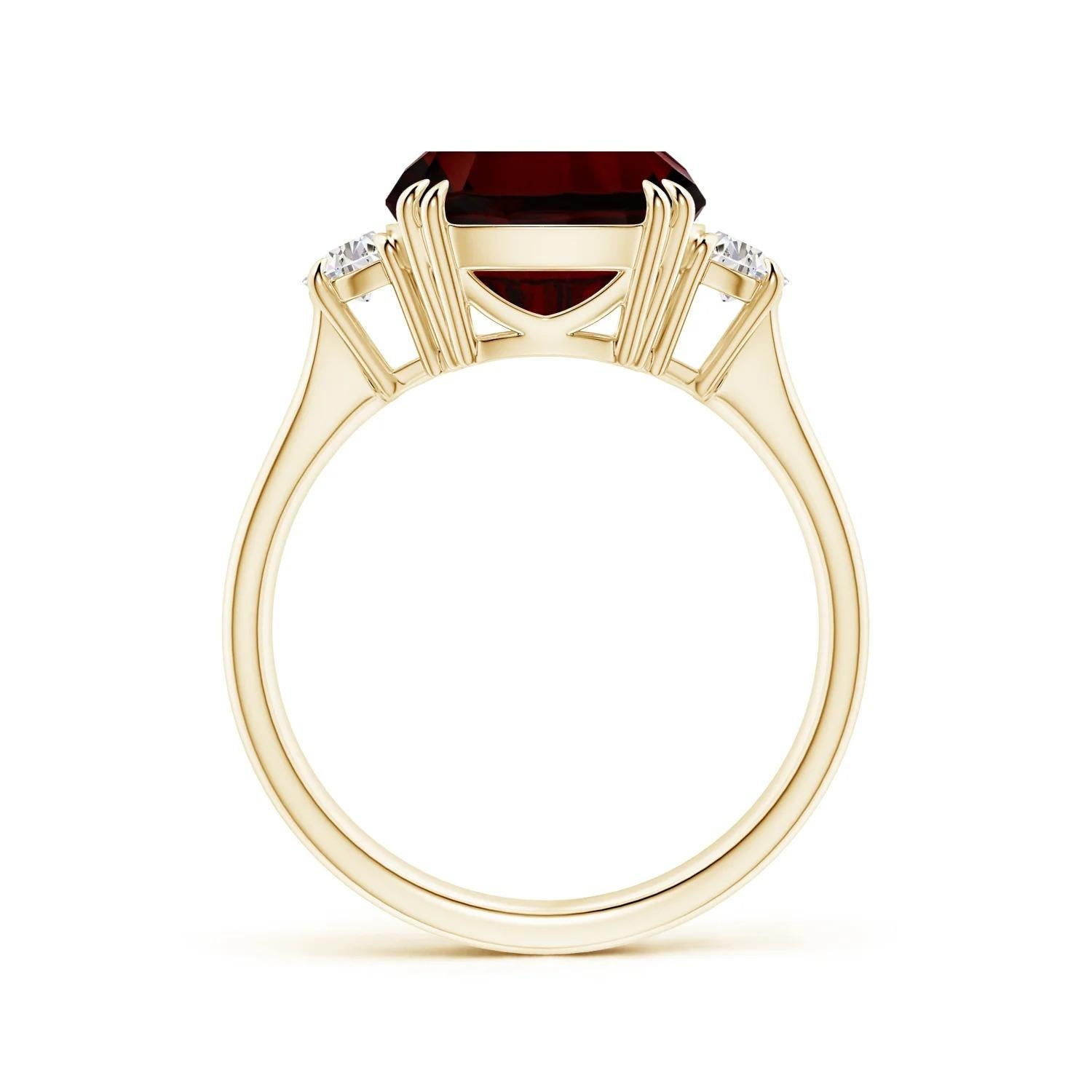For Sale:  GIA Certified Natural Garnet Ring in Yellow Gold with Half Moon Diamonds 2