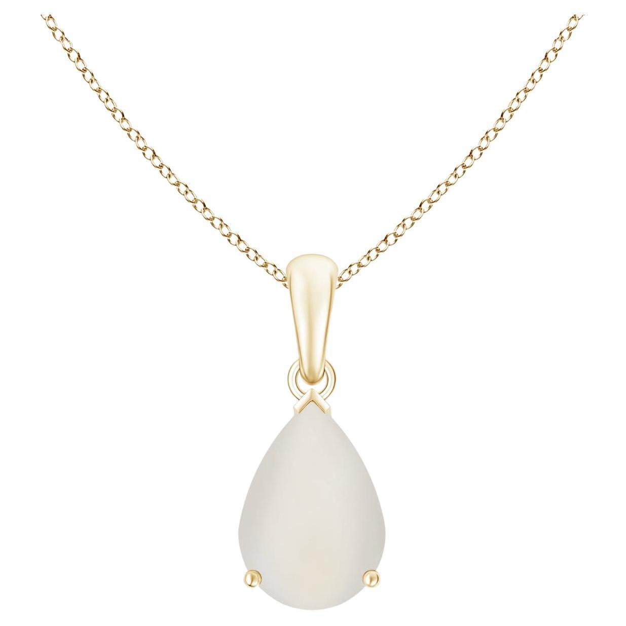 GIA Certified Natural Rainbow Moonstone Solitaire Pendant in Yellow Gold For Sale