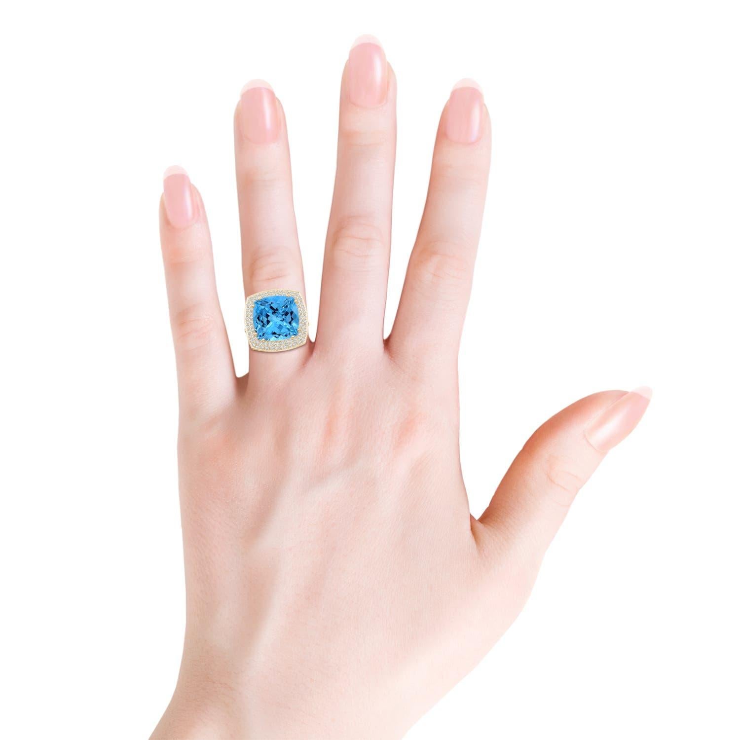 Im Angebot: GIA-zertifizierter Schweizer Blautopas-Ring aus Gelbgold mit Diamant-Halo () 7