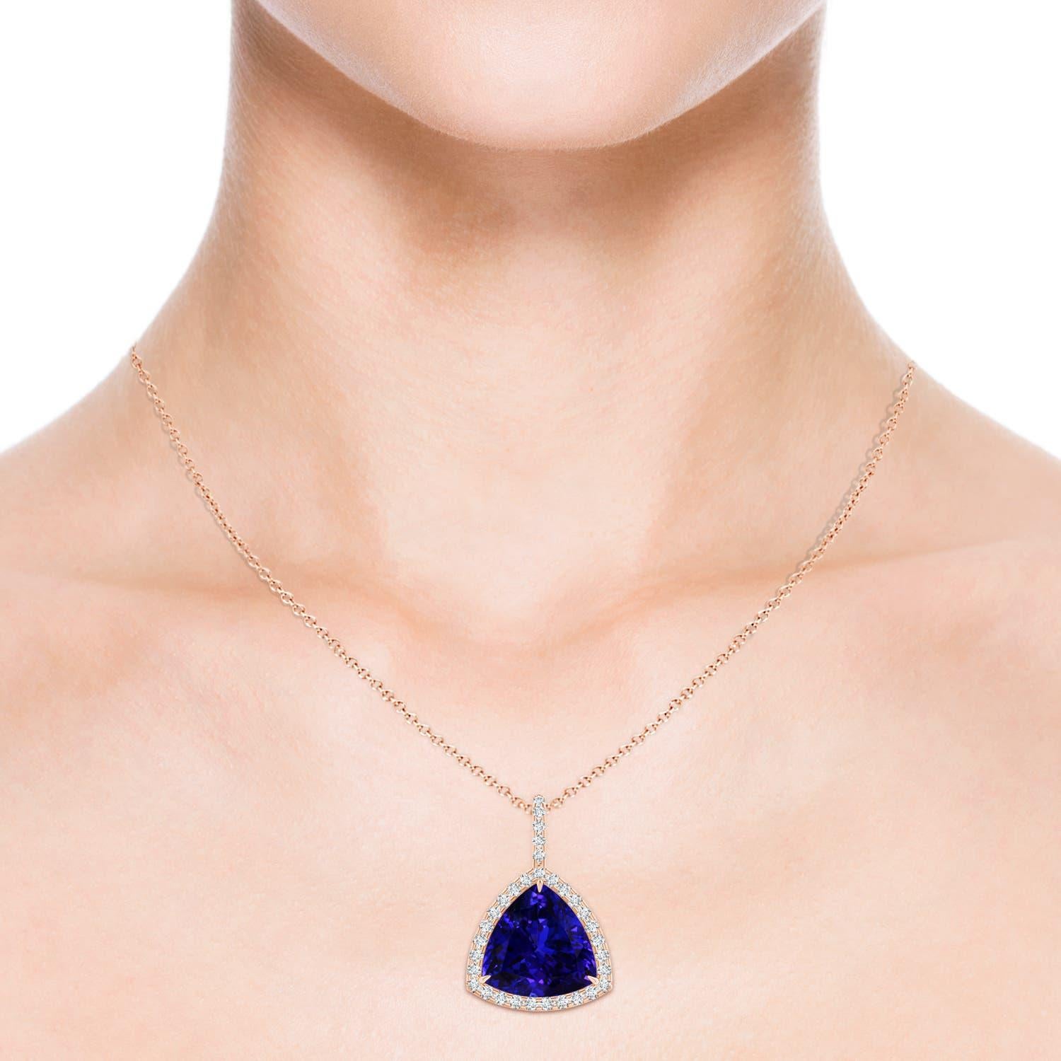Angara GIA Certified Trillion Natural Tanzanite Rose Gold Pendant Necklace In New Condition For Sale In Los Angeles, CA
