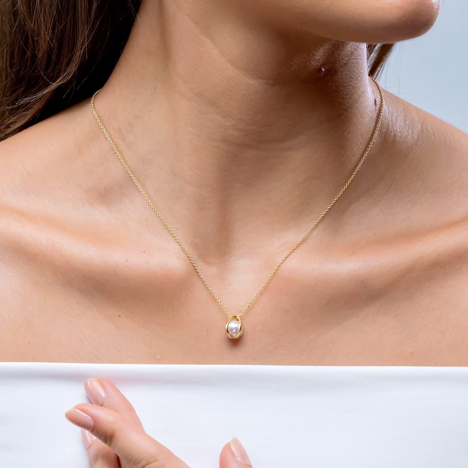 Modern Angara Japanese Akoya Cultured Pearl Cage Pendant in 14K Solid Gold for Women For Sale