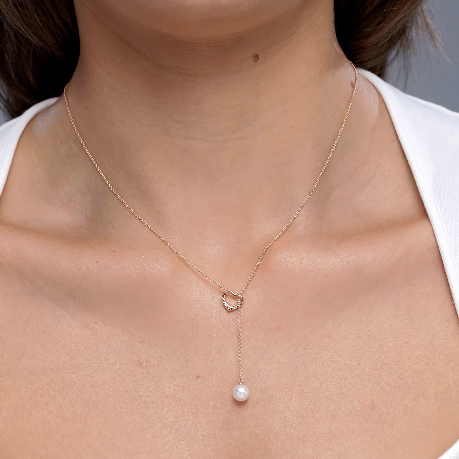 Modern Angara Japanese Akoya Cultured Pearl Lariat-Style Heart Necklace in 14K Gold For Sale