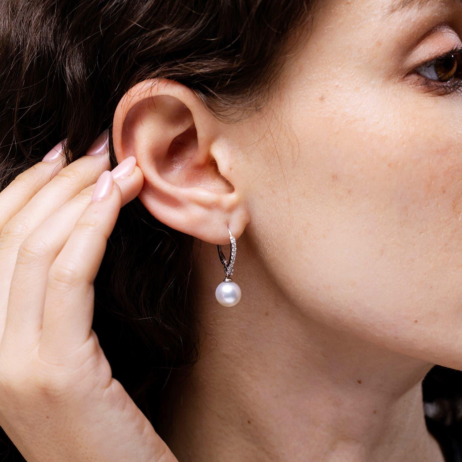 Taglio rotondo Angara Orecchini a goccia con perle coltivate dei mari del Sud in oro 14K per donna in vendita