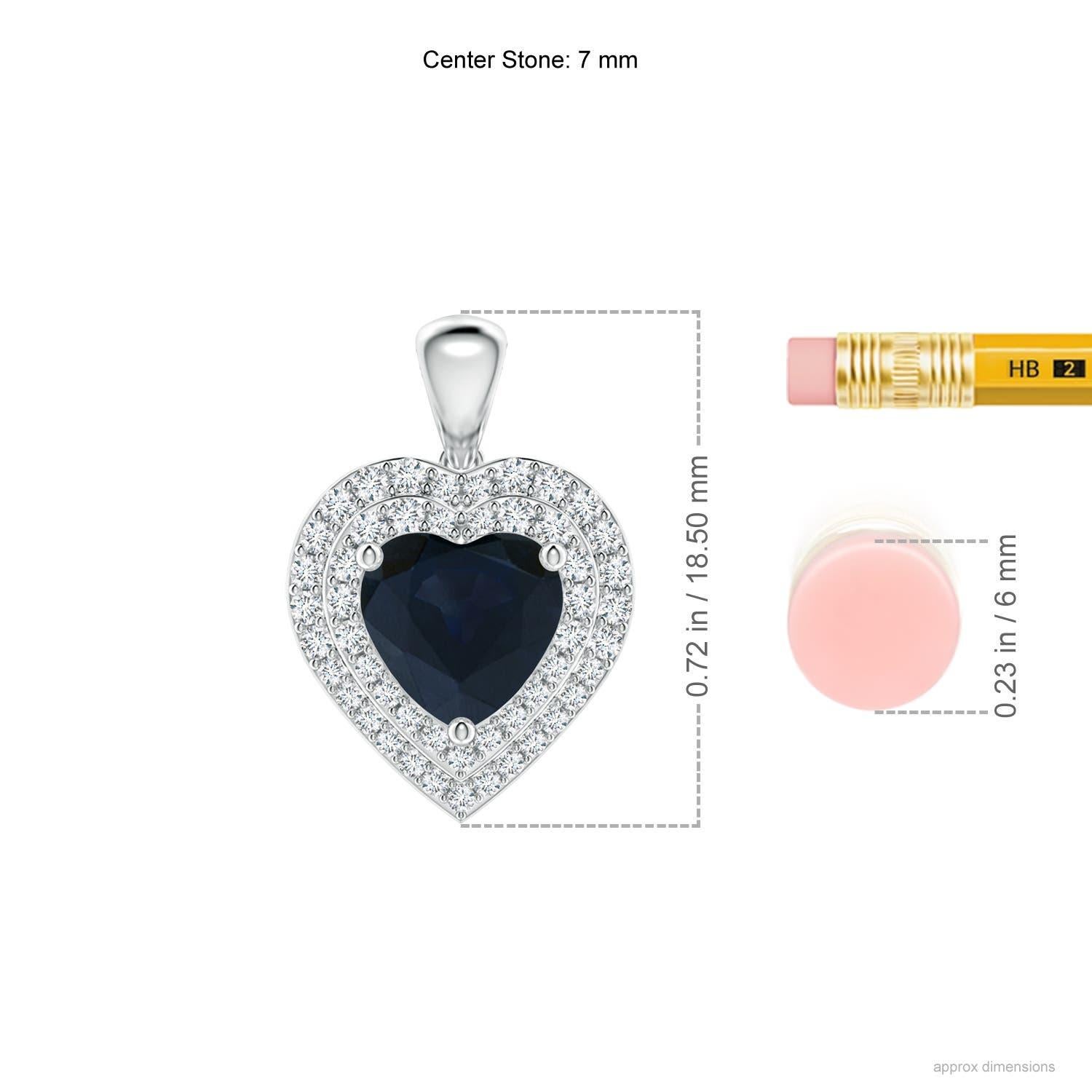 Taille cœur Angara Nature 1.15 ct Blue Sapphire Heart Pendant with Diamond Halo in Platinum (pendentif en forme de coeur en saphir bleu avec halo en diamant) en vente