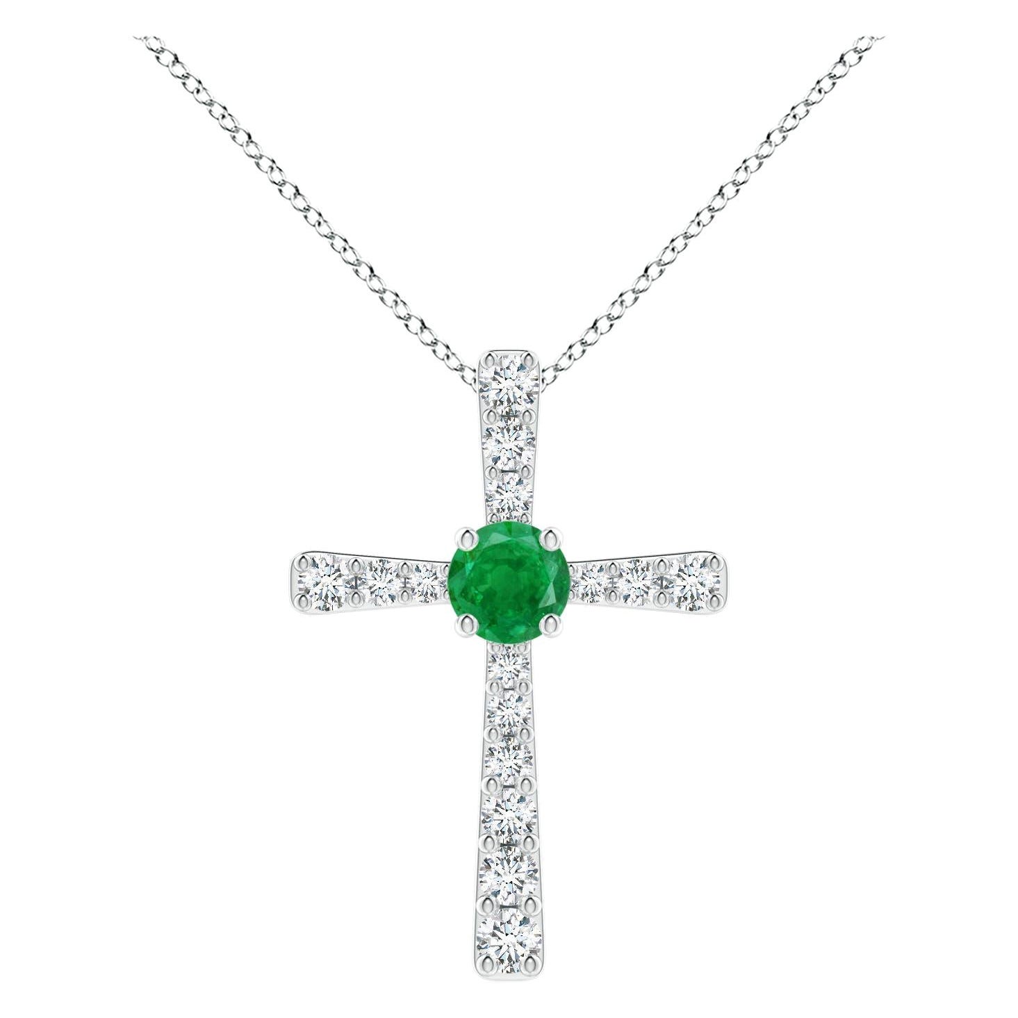 Pendentif croix en or blanc 14K avec émeraude naturelle de 1,2 ct et diamant de l'Angara en vente