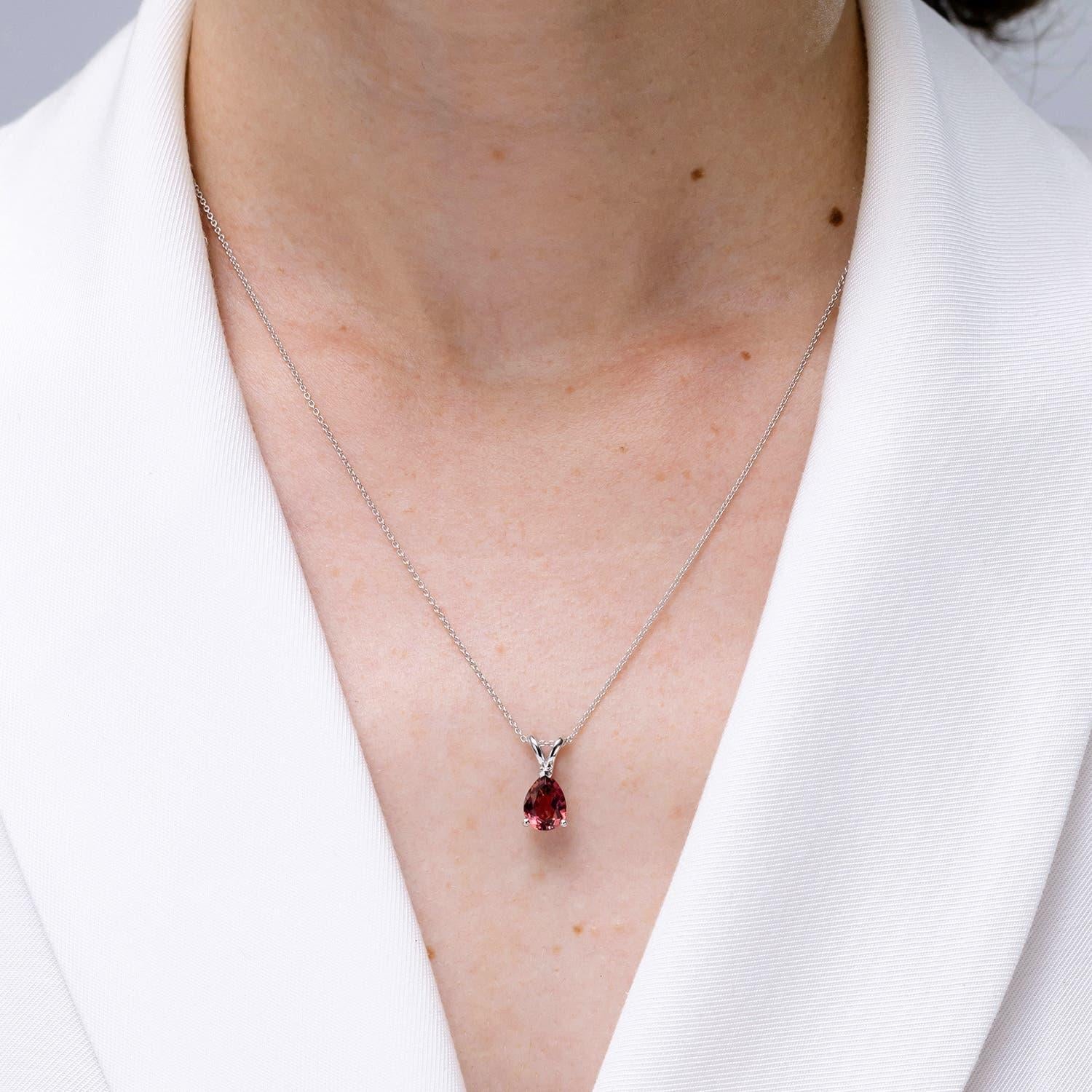 Modern Angara Natural 1.35ct Pink Tourmaline Solitaire Pendant in 14K Solid Gold For Sale