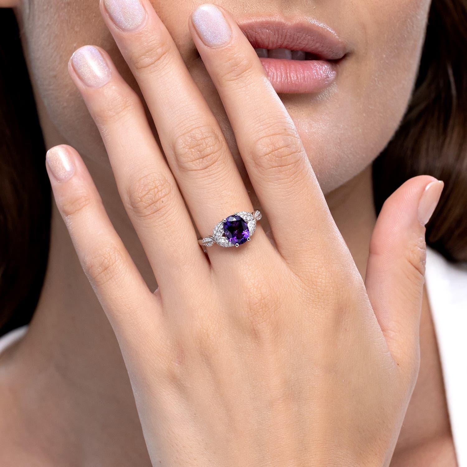 Angara natürlichen 1,6 ct Amethyst und Diamant Blume Petal Ring in 14K massivem Gold (Moderne) im Angebot