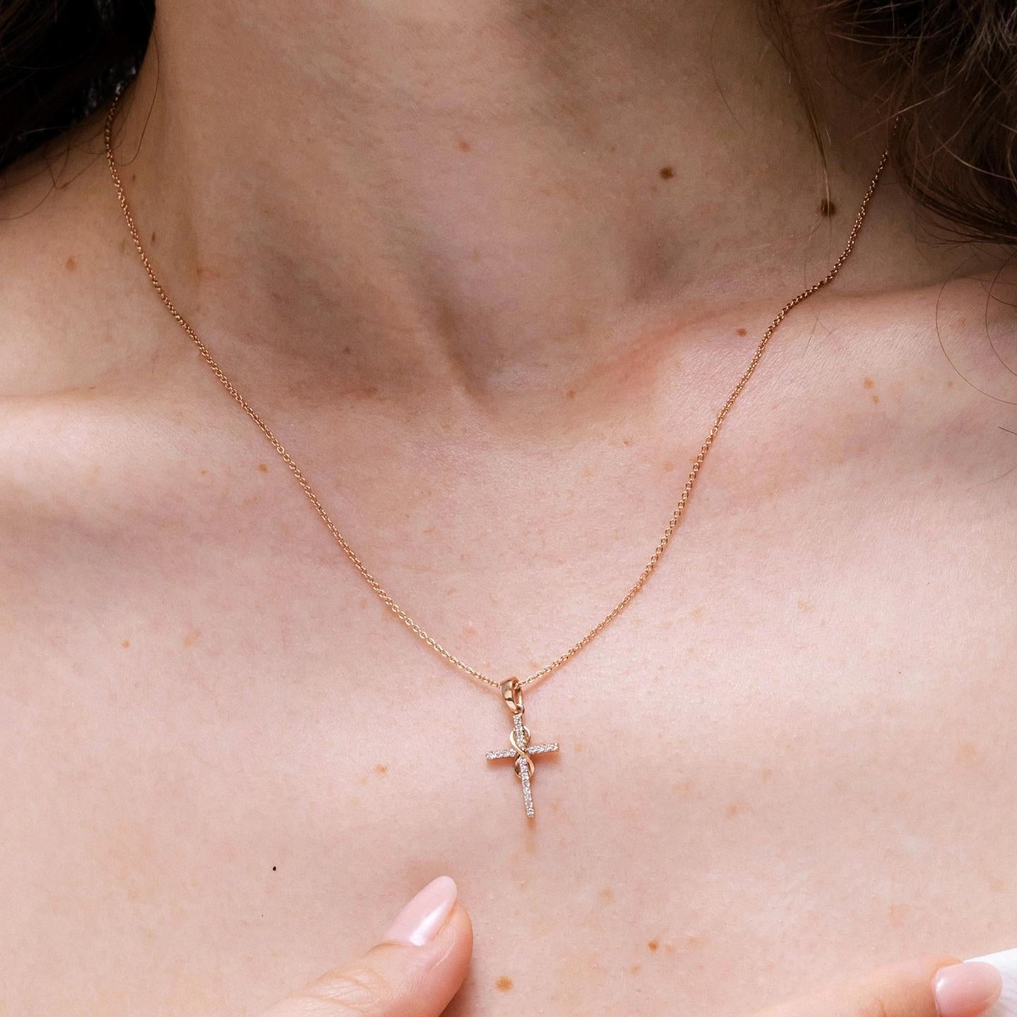 De las mujeres Angara Colgante Cruz e Infinito de Diamantes Naturales de 2 ct en Platino para Mujer en venta