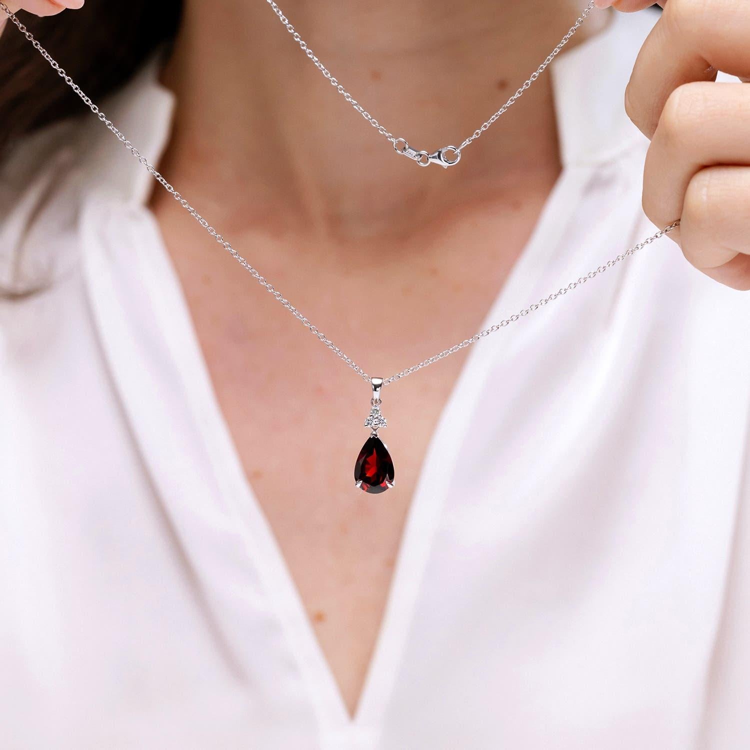 Modern Angara Natural 3.5ct Garnet Drop Pendant with Trio Diamonds in 14K Solid Gold For Sale
