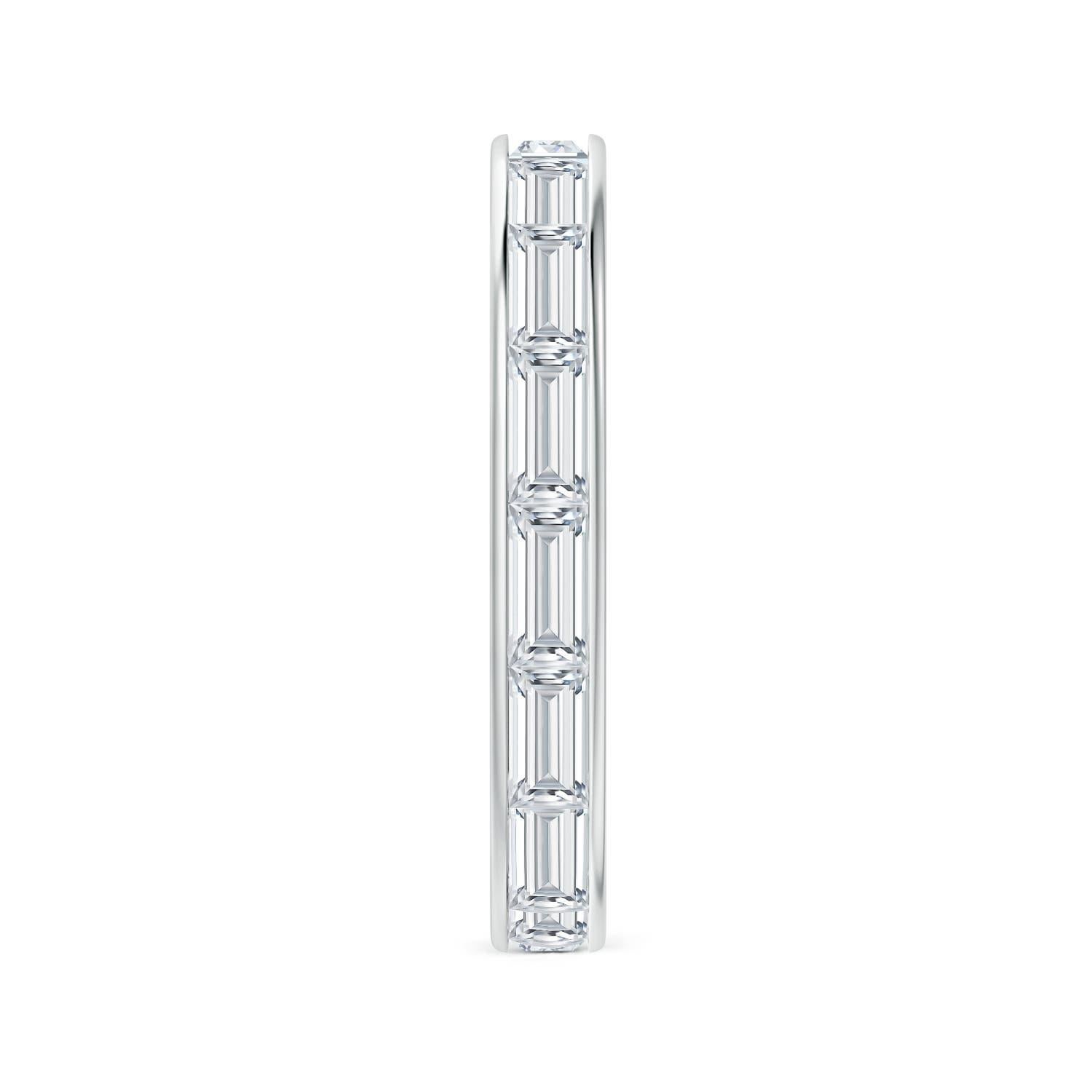 Angara natürlichen Baguette 1,65 ct Diamant Ewigkeit Ring in 14K massivem Gold im Zustand „Neu“ im Angebot in Los Angeles, CA