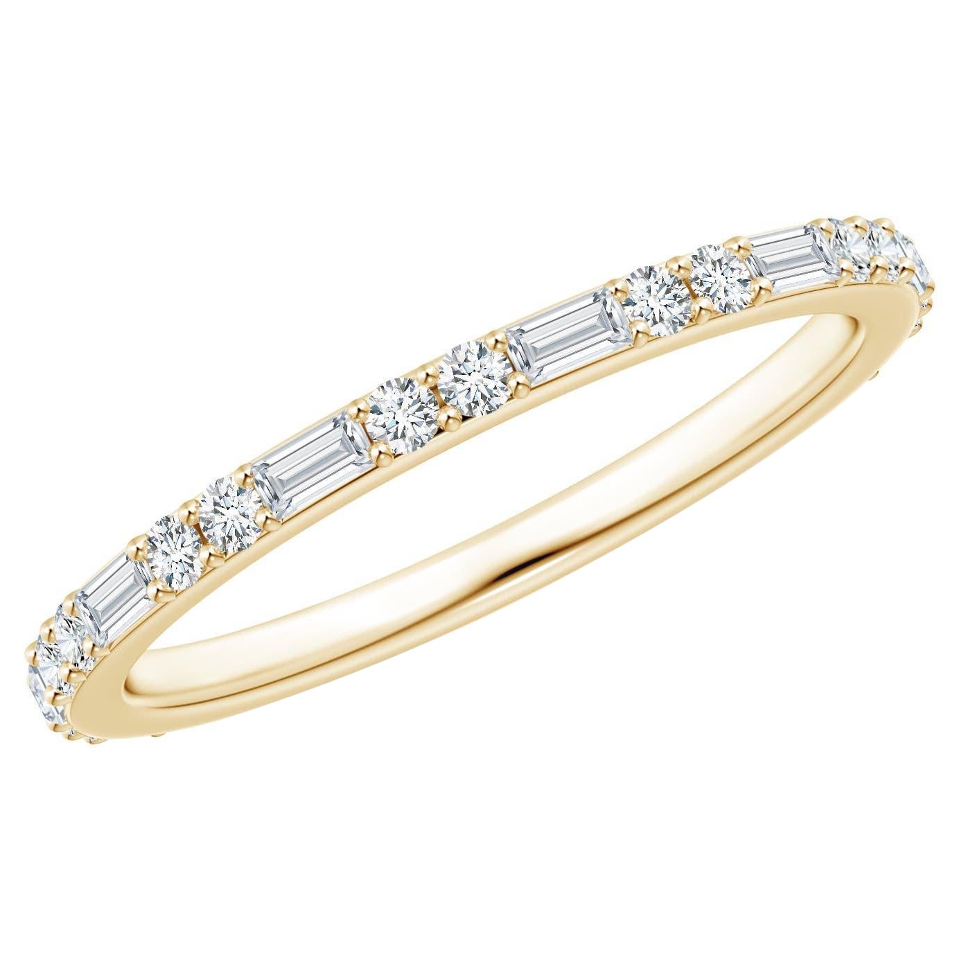 Angara Anello impilabile a mezza eternità con diamanti tondi e baguette naturali in oro 14K in vendita