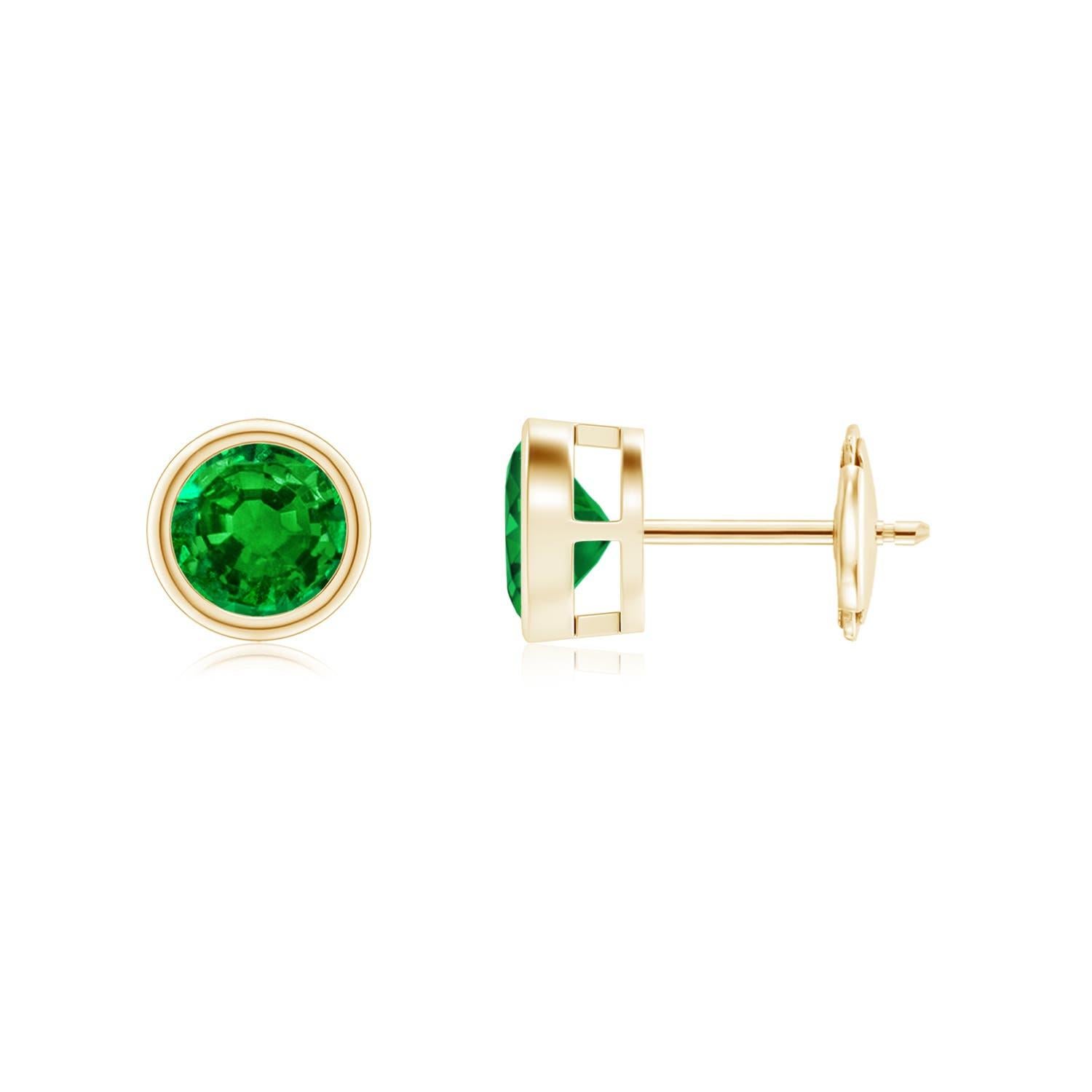 Angara - Boucles d'oreilles solitaires en or massif 14K serties d'émeraudes naturelles avec chaton en vente 1