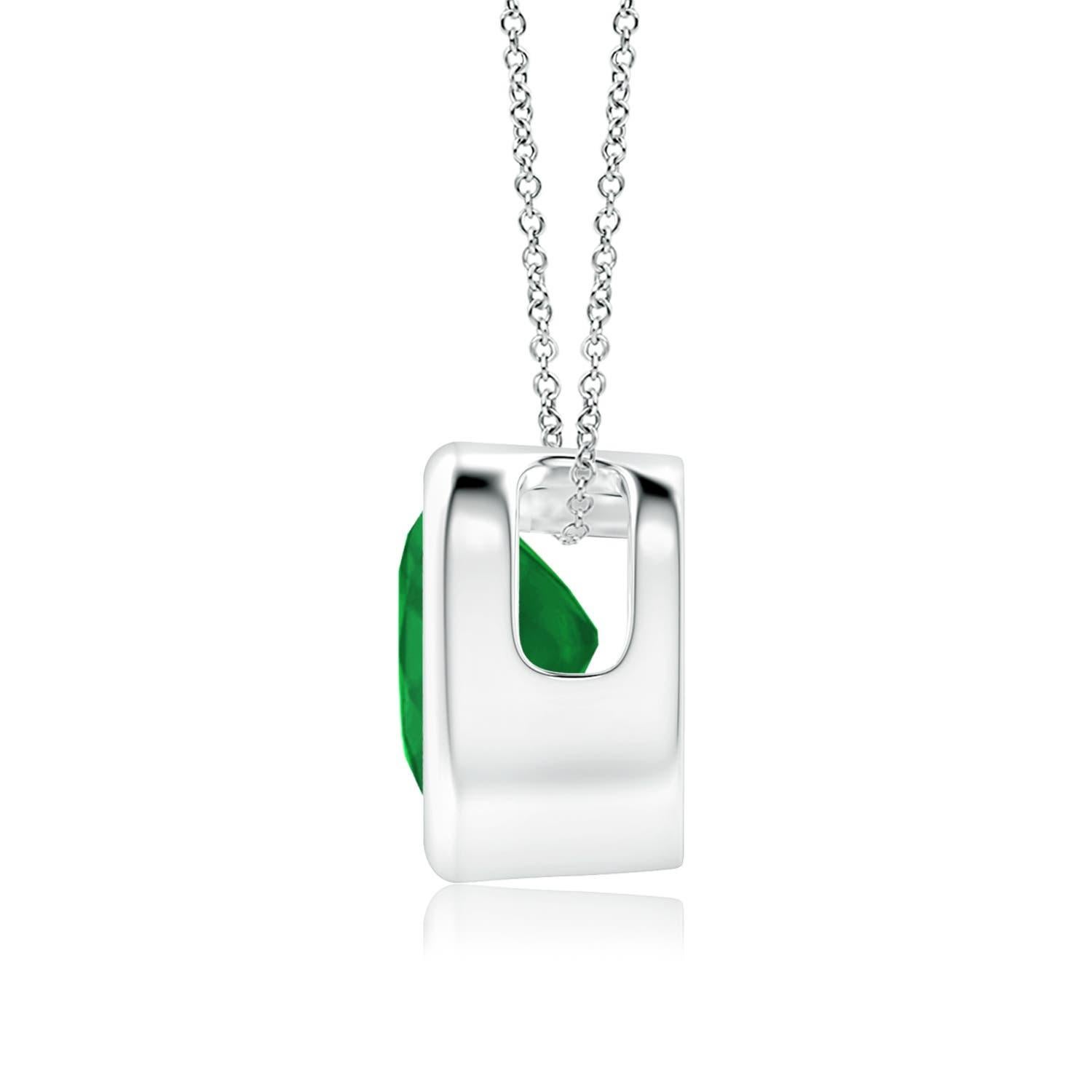 Questo classico pendente con smeraldo solitario ti ruberà il cuore con il suo ricco splendore verde. Realizzato in oro bianco 14 carati, presenta uno smeraldo a forma di cuore incastonato in un castone.
Lo smeraldo è la pietra natale di maggio e il
