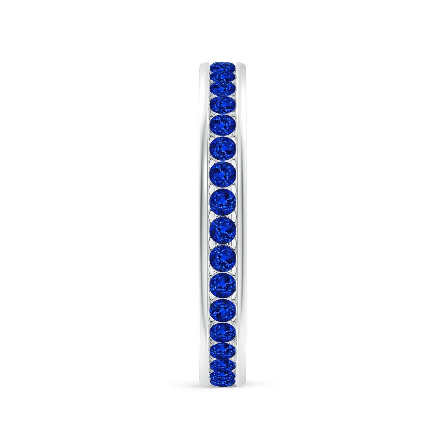 Angara Natural Channel Set Eternity Sapphire Ehering in 14K massivem Gold (Rundschliff) im Angebot