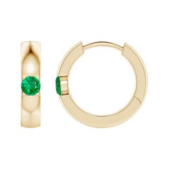 Angara Natural Channel-Set Runde Smaragd Scharnier Ohrringe in 14K Solid Gold