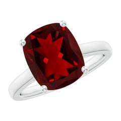 Anillo solitario de granate Angara Natural Classic Cushion de 4,5 ct en oro macizo de 14 quilates