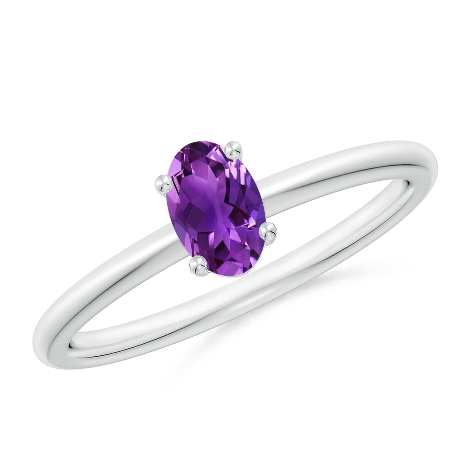 Angara Natural Classic Solitaire Oval Amethyst Promise Ring in 14K Solid Gold (Bague de promesse en or massif 14K) en vente 1