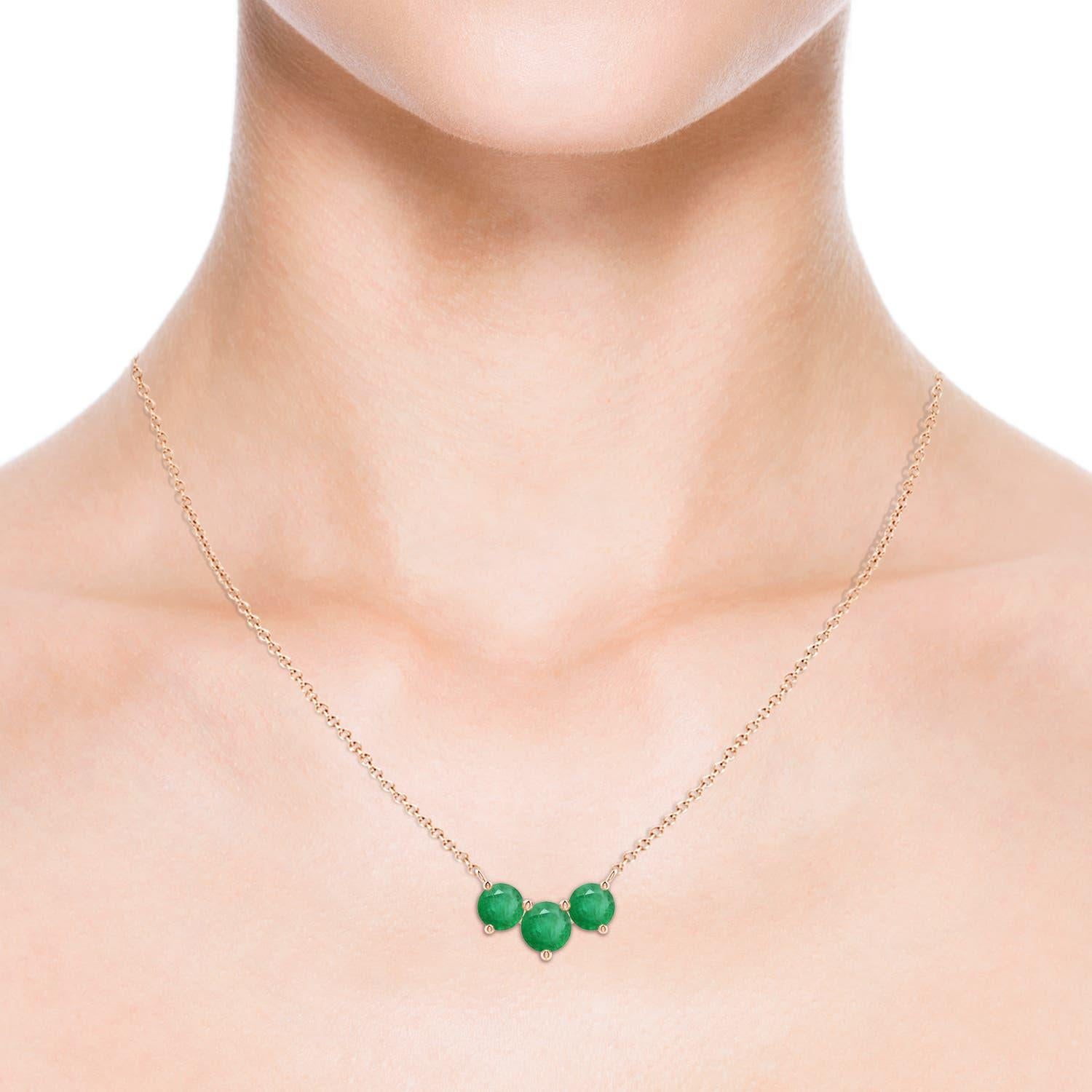 ANGARA Collier d'Emeraudes Classiques Naturelles Trio Rondes 1.2 ct en Or Rose 14K Neuf - En vente à Los Angeles, CA