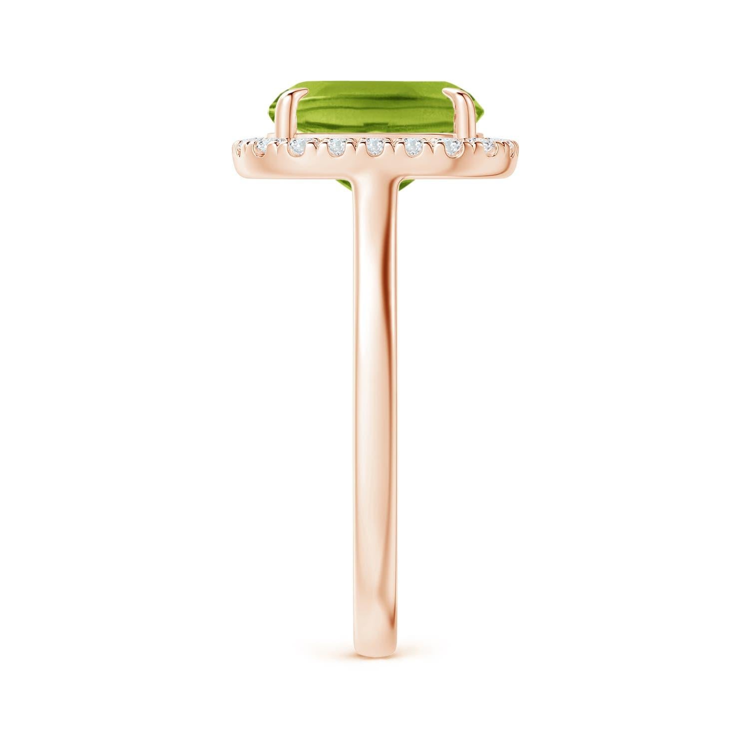 Angara Anello da cocktail con peridoto naturale incastonato a forma di cuscino da 2,9 carati in oro massiccio 14K In condizioni Nuovo in vendita a Los Angeles, CA