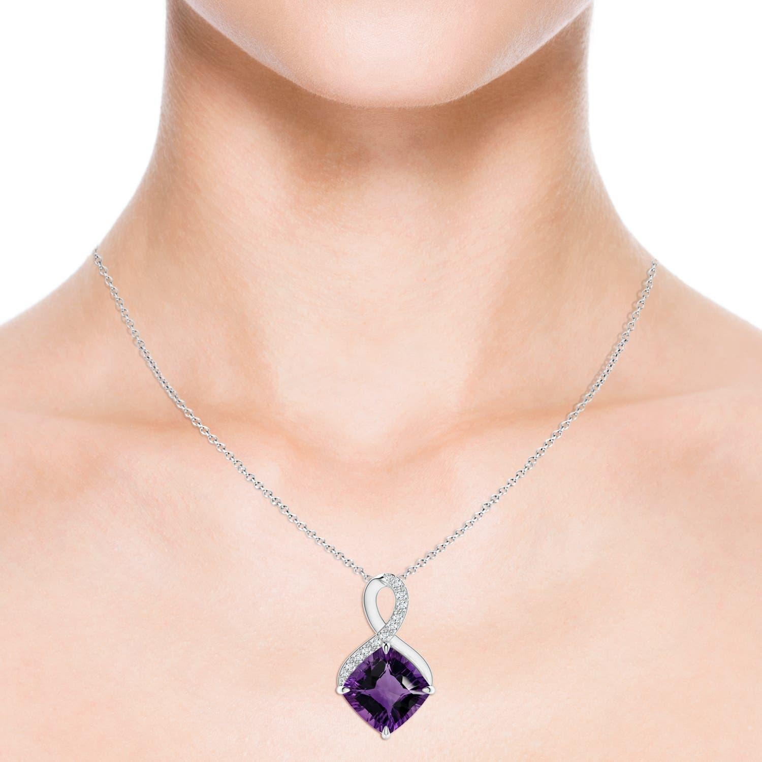 Pendentif en or massif 14K avec améthyste naturelle certifiée GIA de 13,07ct The Claw Set Pour femmes en vente