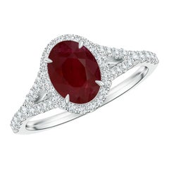 Anillo de oro de 14 quilates con halo de rubí ovalado de 1,92 quilates, certificado por el GIA, engarzado en garra natural de Angara