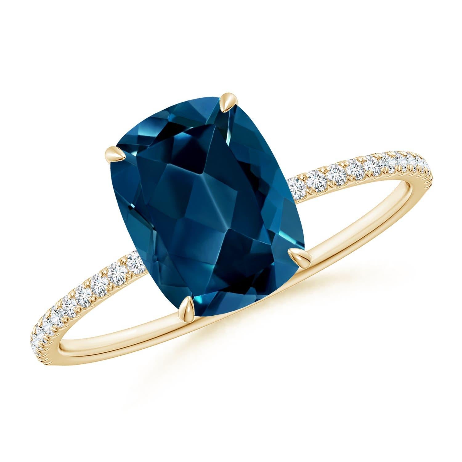 Angara Natural Cushion 2,2 ct London Blue Topaz Ring in 14K massivem Gold für Frauen im Angebot 1