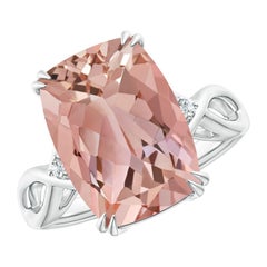 Angara Natural Cushion 5,7 ct Morganit Crossover Ring mit Diamant in 14K Gold