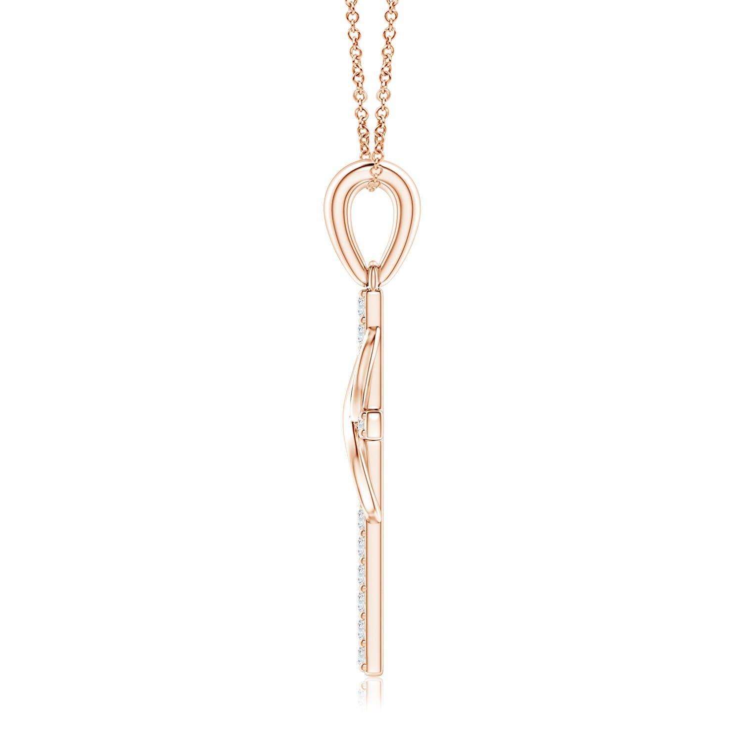 Dieses ikonische religiöse Symbol bietet zwei bedeutungsvolle Blicke in einem. Das mit Diamanten besetzte Kreuz, das an einem schlichten Ballen hängt, steht für Hoffnung und Glauben. Es ist mit einer vertikal verschlungenen Unendlichkeitsschleife