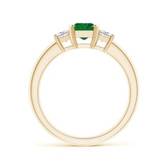 Angara Natürlicher Smaragd-Schliff Smaragd und trapezförmiger Diamantring aus 14 Karat massivem Gold
