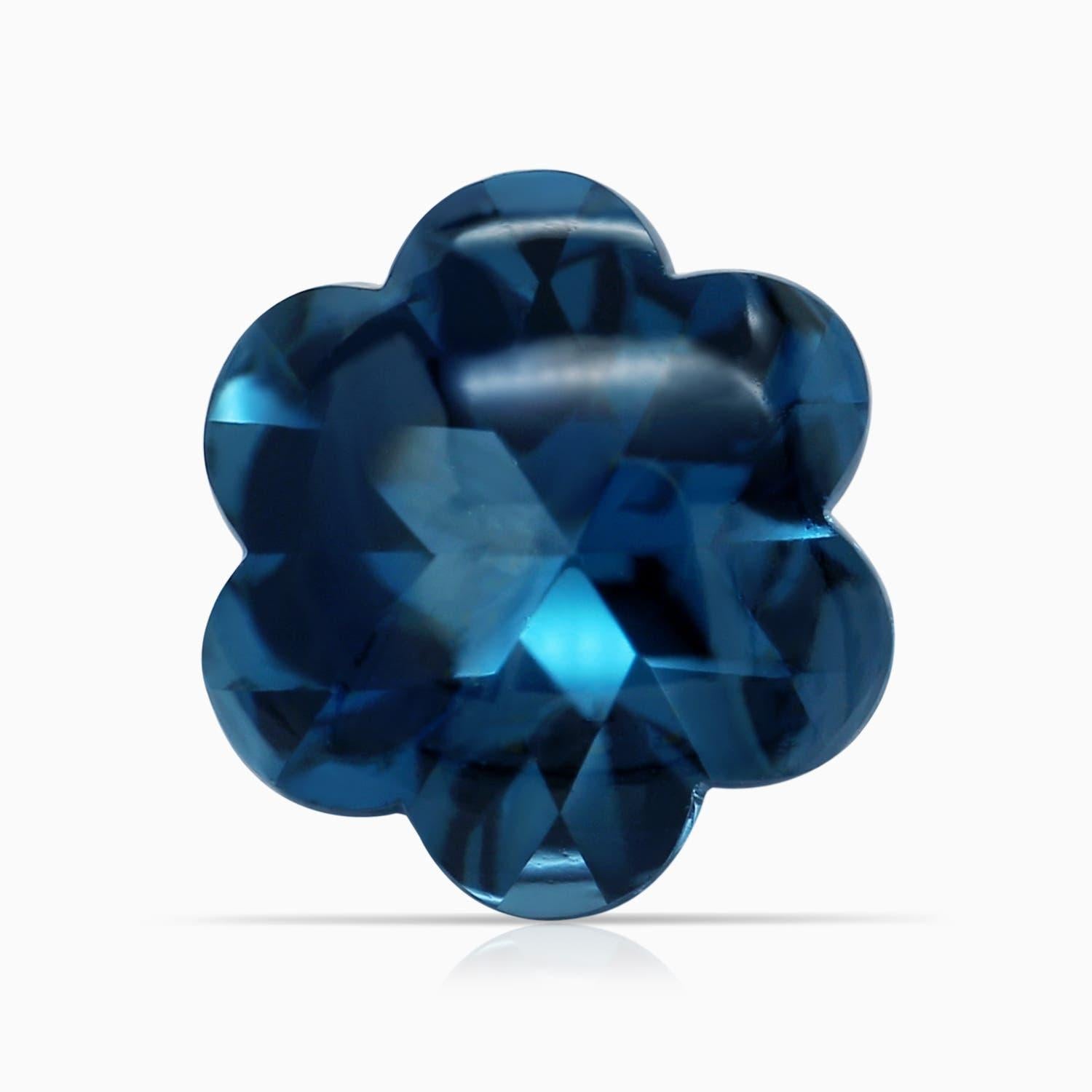 Anello con fiore di topazio blu londinese di 4,34 carati certificato GIA da Angara in oro 14K in vendita 3