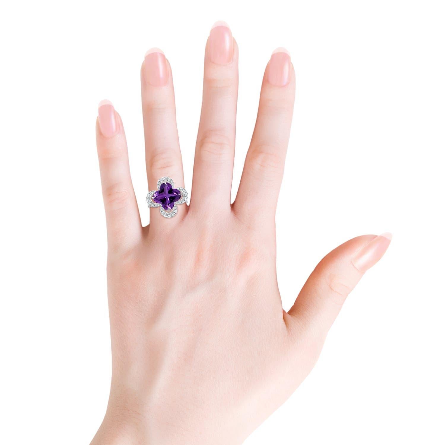 Anello di fidanzamento aureolato con ametista di Angara Nature certificata GIA da 4,6 carati in oro 14K in vendita 1