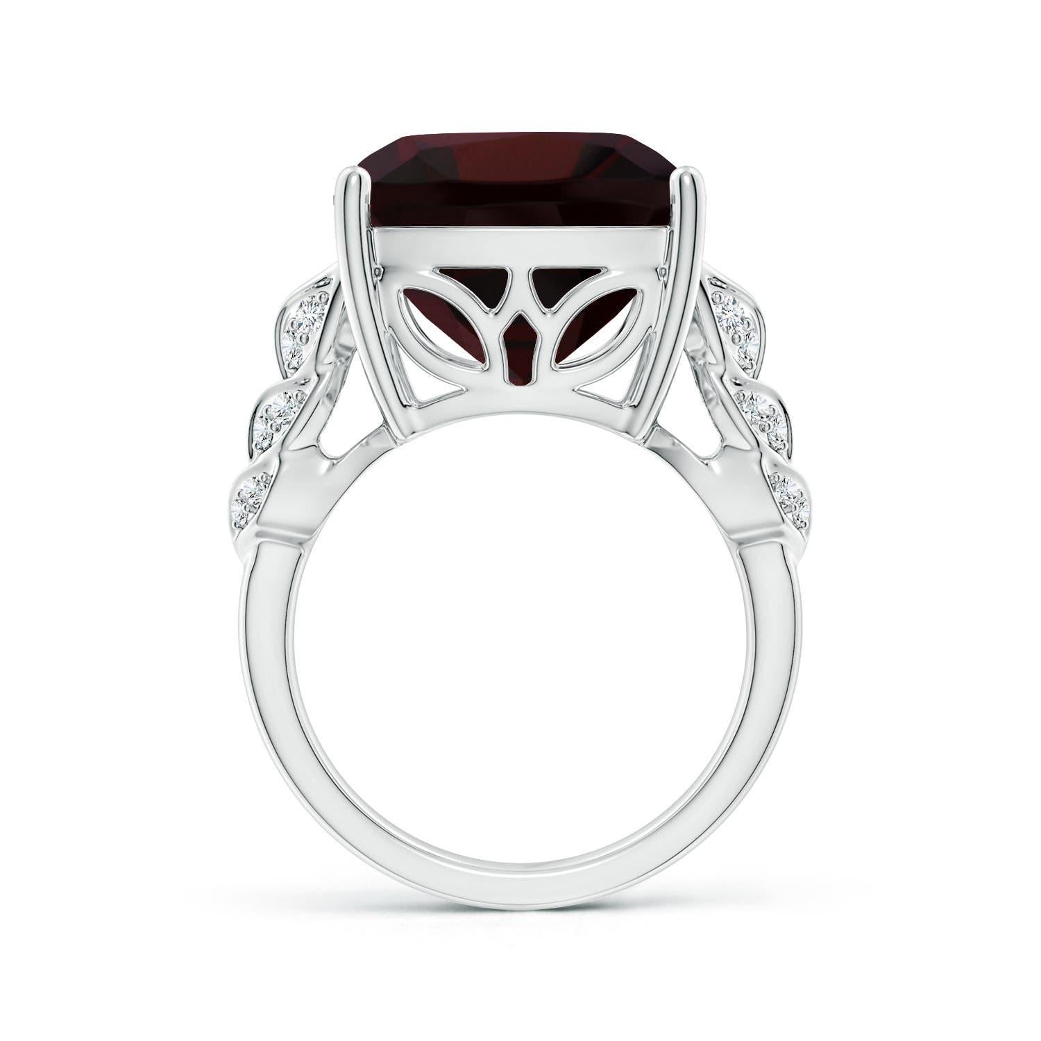 <p>À propos d'Angara :<br />Chez Angara, chaque bijou est une expression artisanale de l'amour et de l'individualité. Nous concevons avec intention, en utilisant des pierres précieuses de couleur vive et des diamants d'origine éthique pour créer des