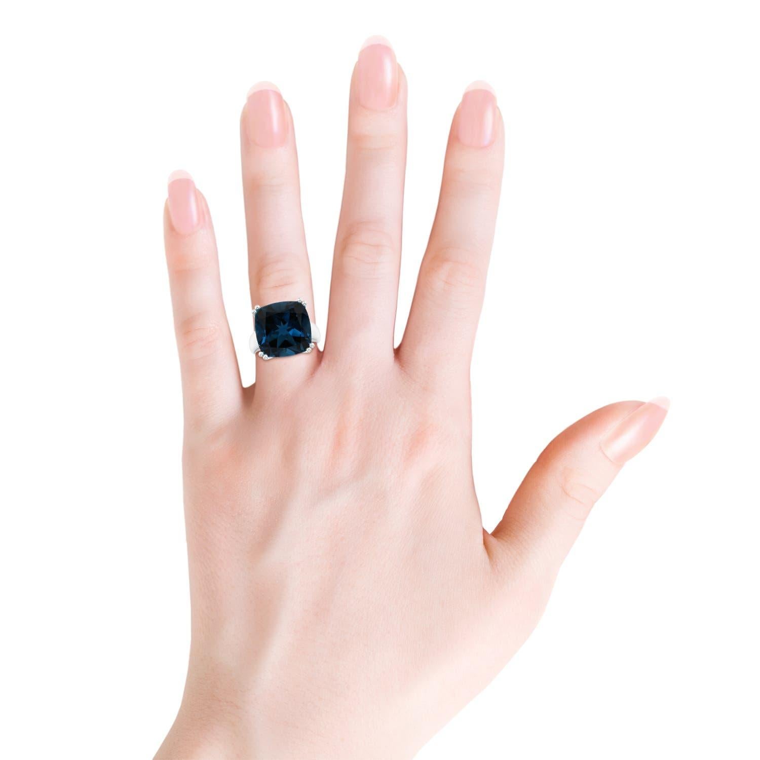 Anello Angara con cuscino naturale certificato GIA da 14,43 ct di Topazio Blu di Londra in oro 14 carati In condizioni Nuovo in vendita a Los Angeles, CA