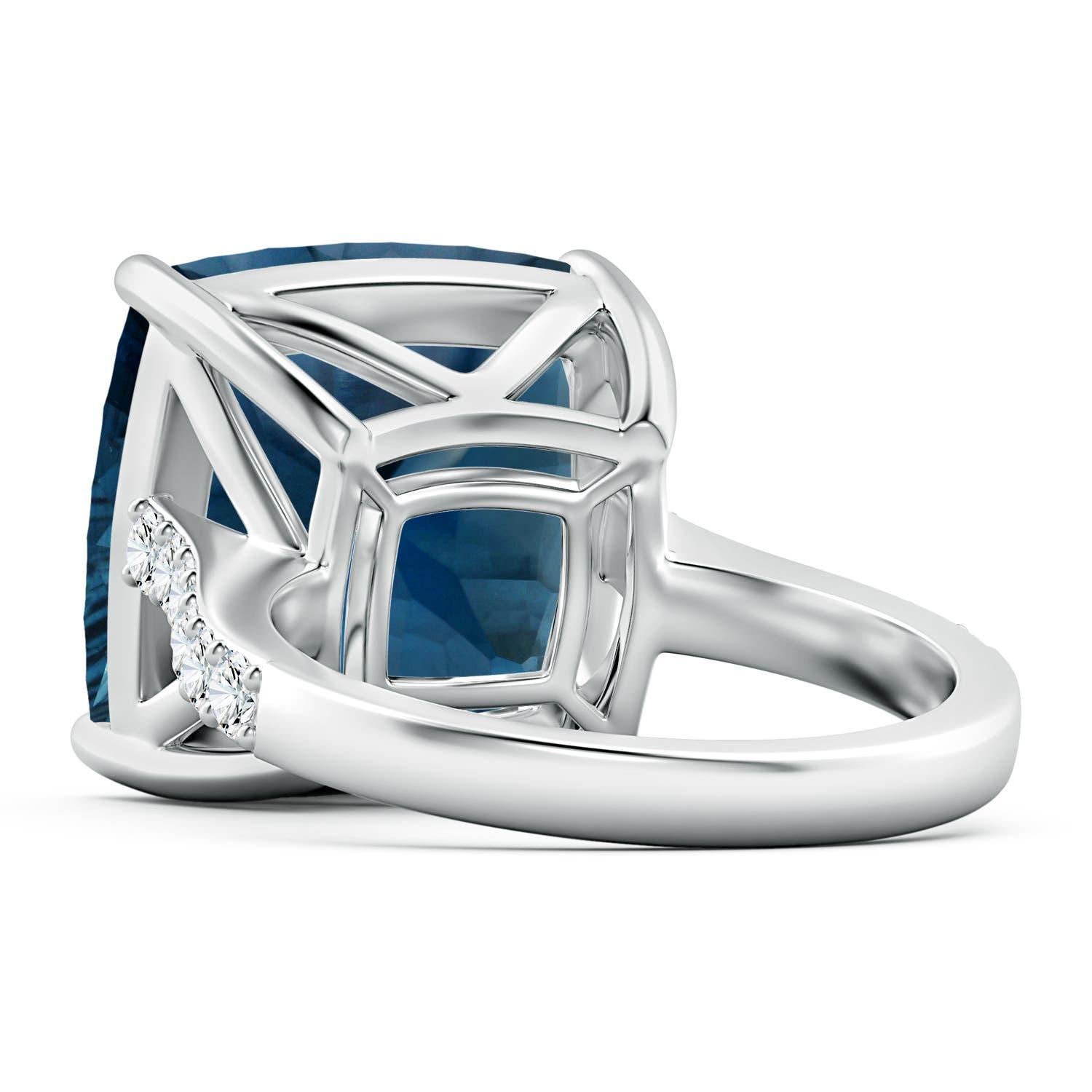 Angara Nature certifié GIA coussin 16.12 ct London Blue Topaz Ring en or 14K Neuf - En vente à Los Angeles, CA