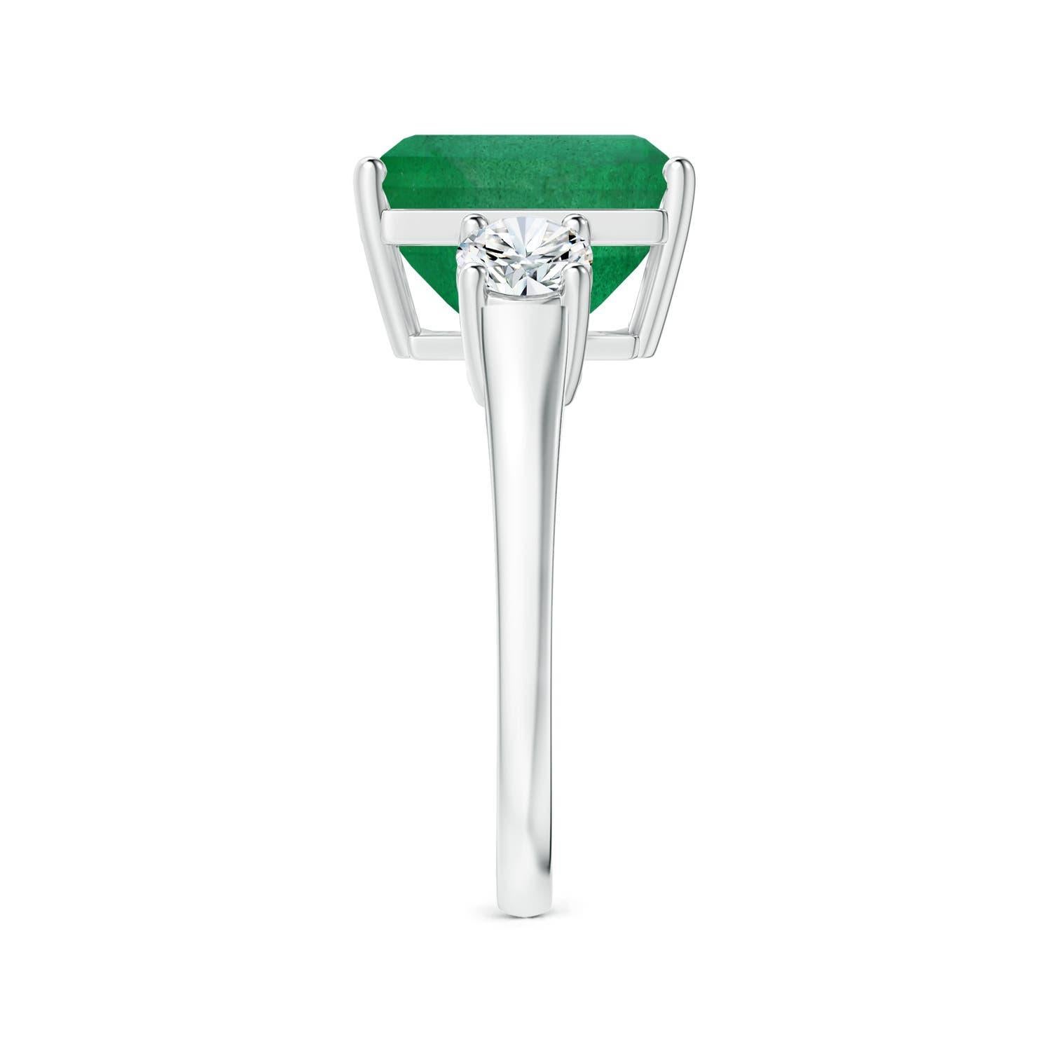 Angara Natural GIA zertifiziert Smaragd-Schliff Smaragd Drei-Stein-Ring in 14K Gold (Smaragdschliff) im Angebot