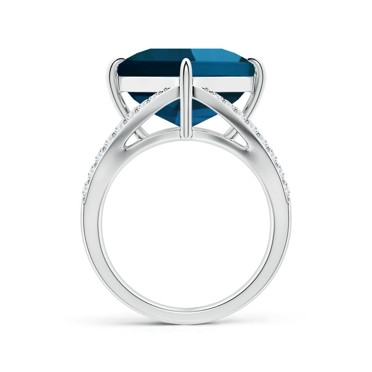 Taille losange Angara Bague en or 14K en forme de cerf-volant certifié GIA 12.33ct London Blue Topaz en vente