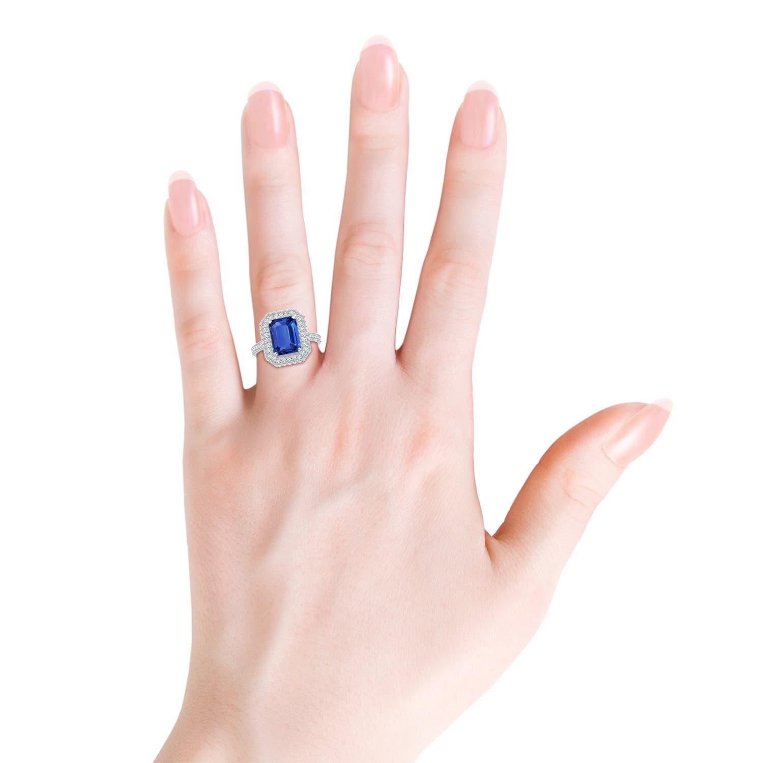 Anello aureolato con zaffiro blu da 3,17 carati certificato GIA di Angara Nature in oro 14 carati In condizioni Nuovo in vendita a Los Angeles, CA