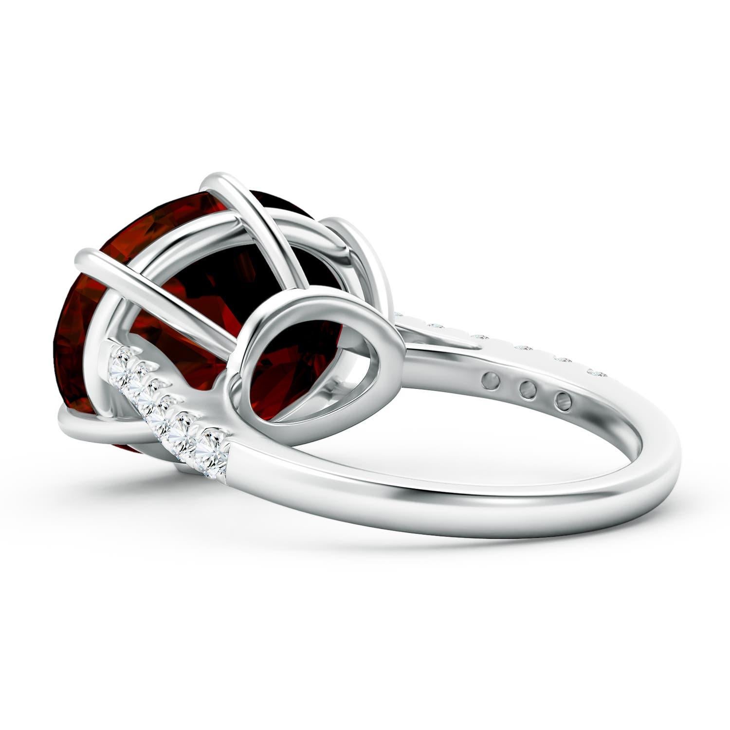 Angara Natural GIA zertifiziert Oval 11,61 ct Granat Solitär Ring in 14K Gold (Ovalschliff) im Angebot
