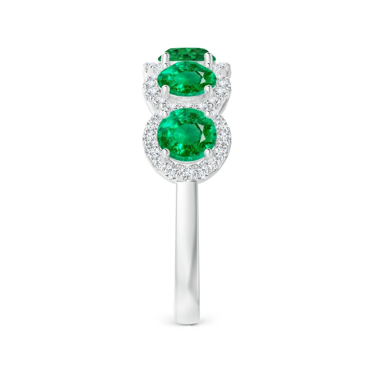 Taille ronde Bague demi-éternité en or massif 14 carats avec émeraude de 1,75 ct Angara en vente